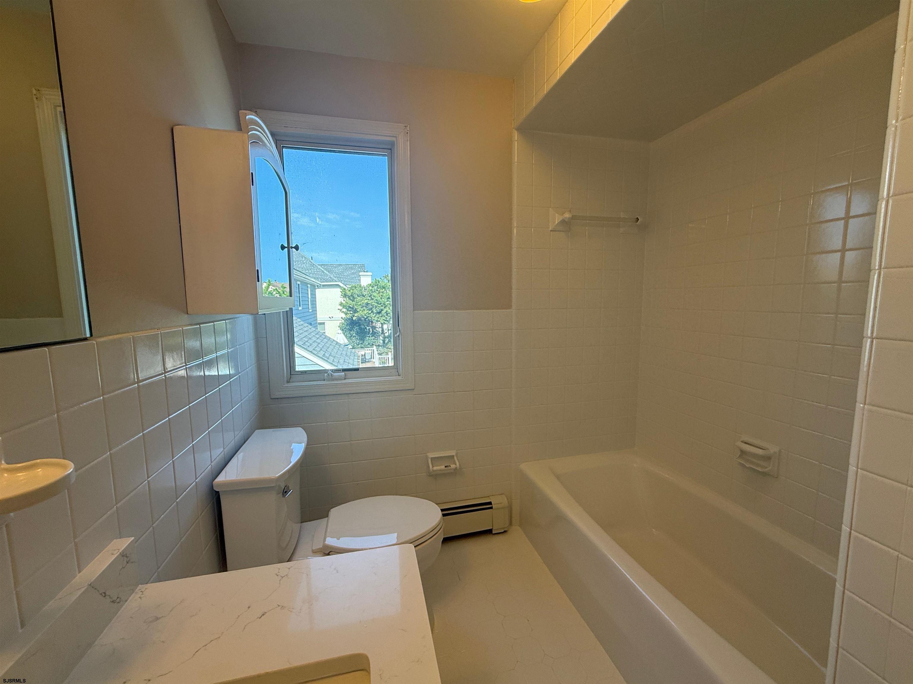 303 Windsor Dr