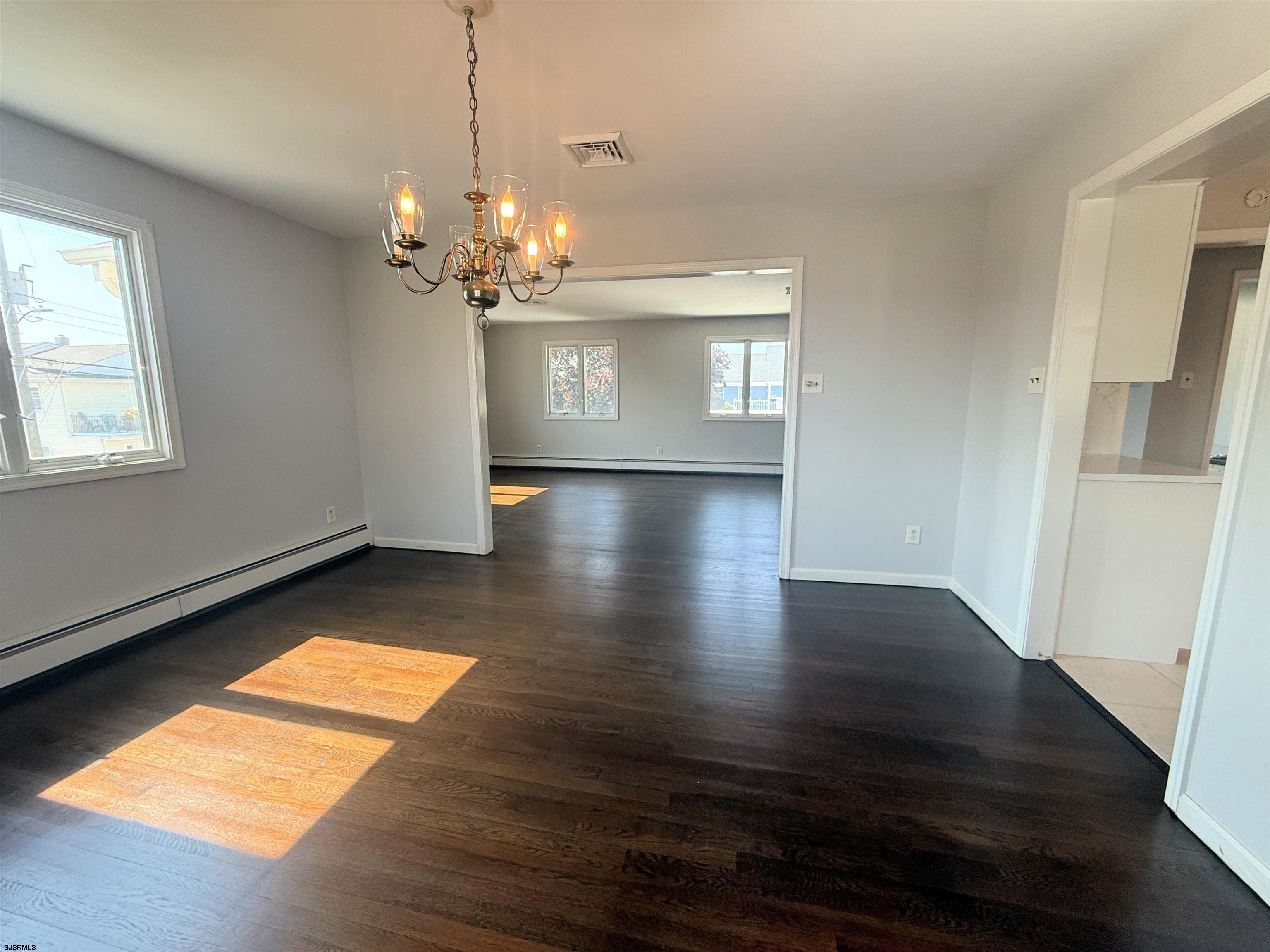 303 Windsor Dr