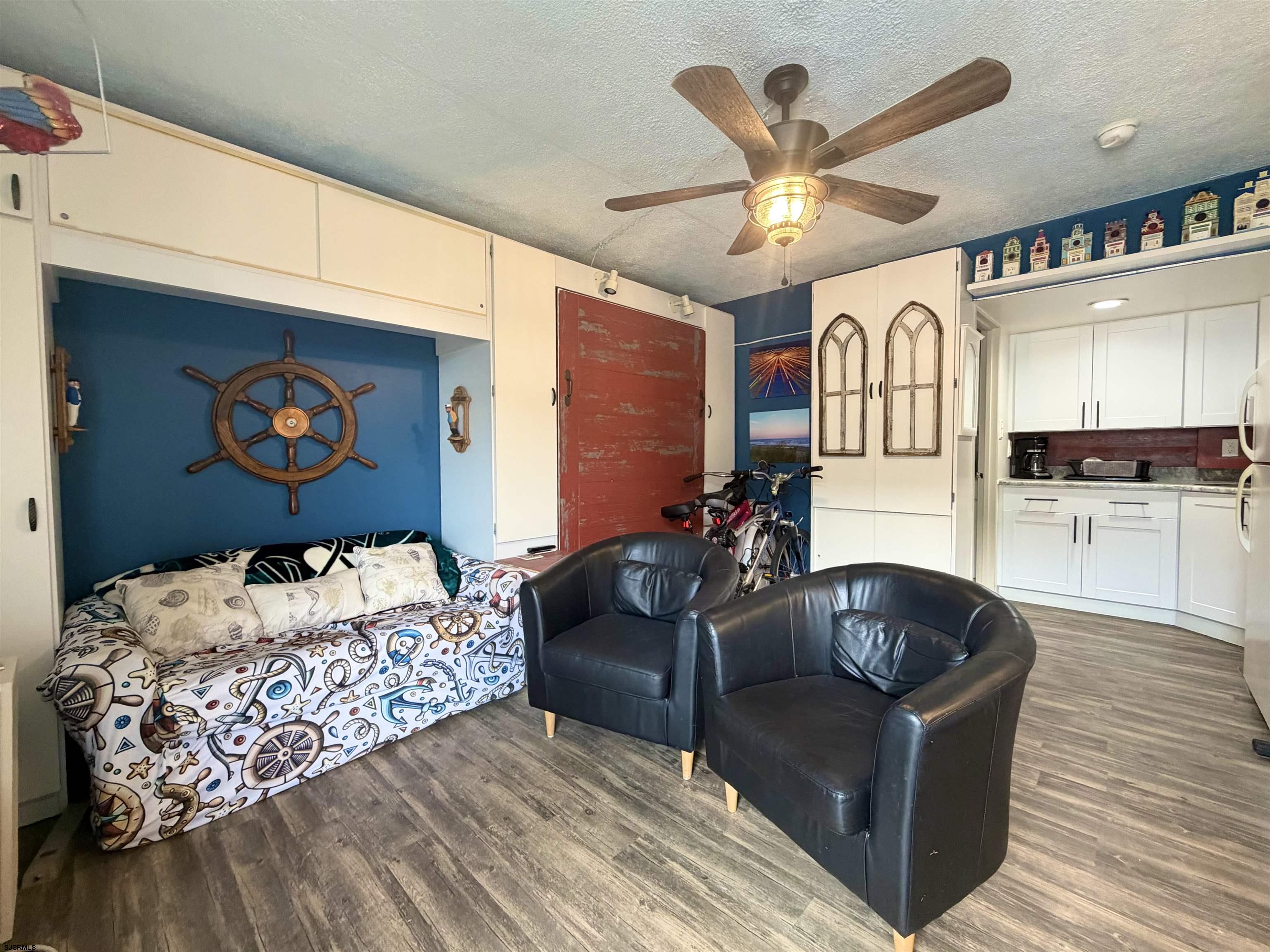 3501 Boardwalk