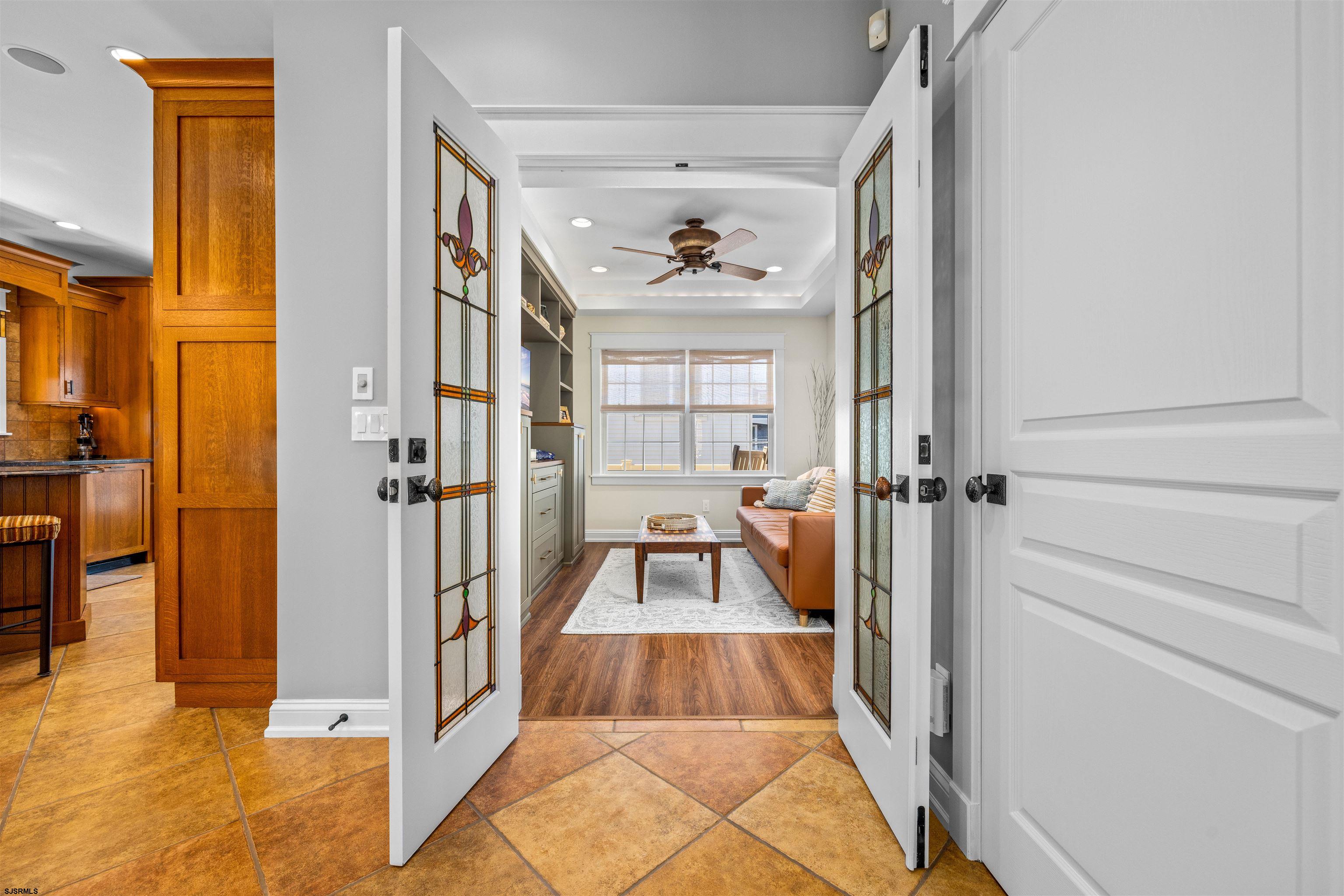 28 N Colgate Ave