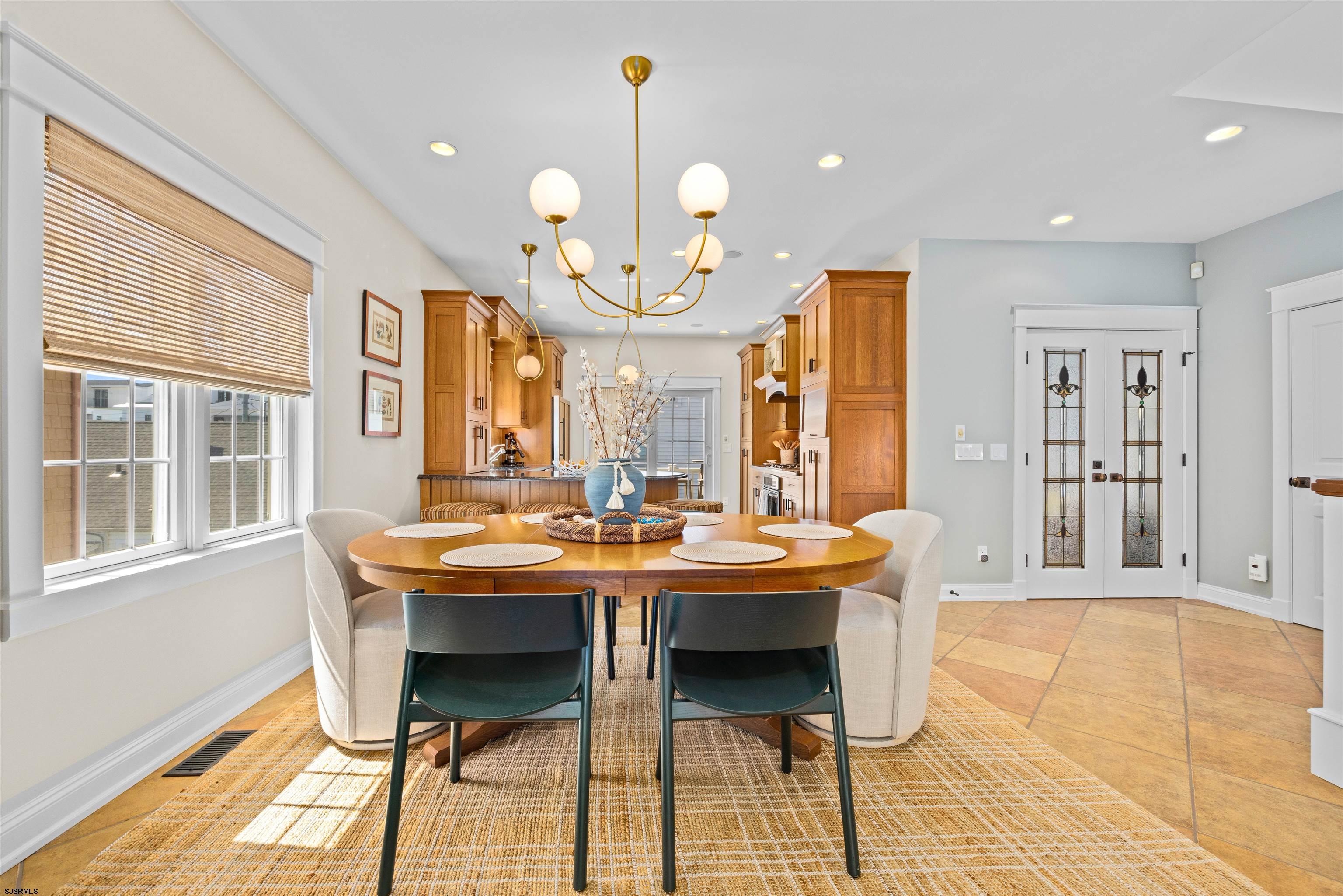 28 N Colgate Ave