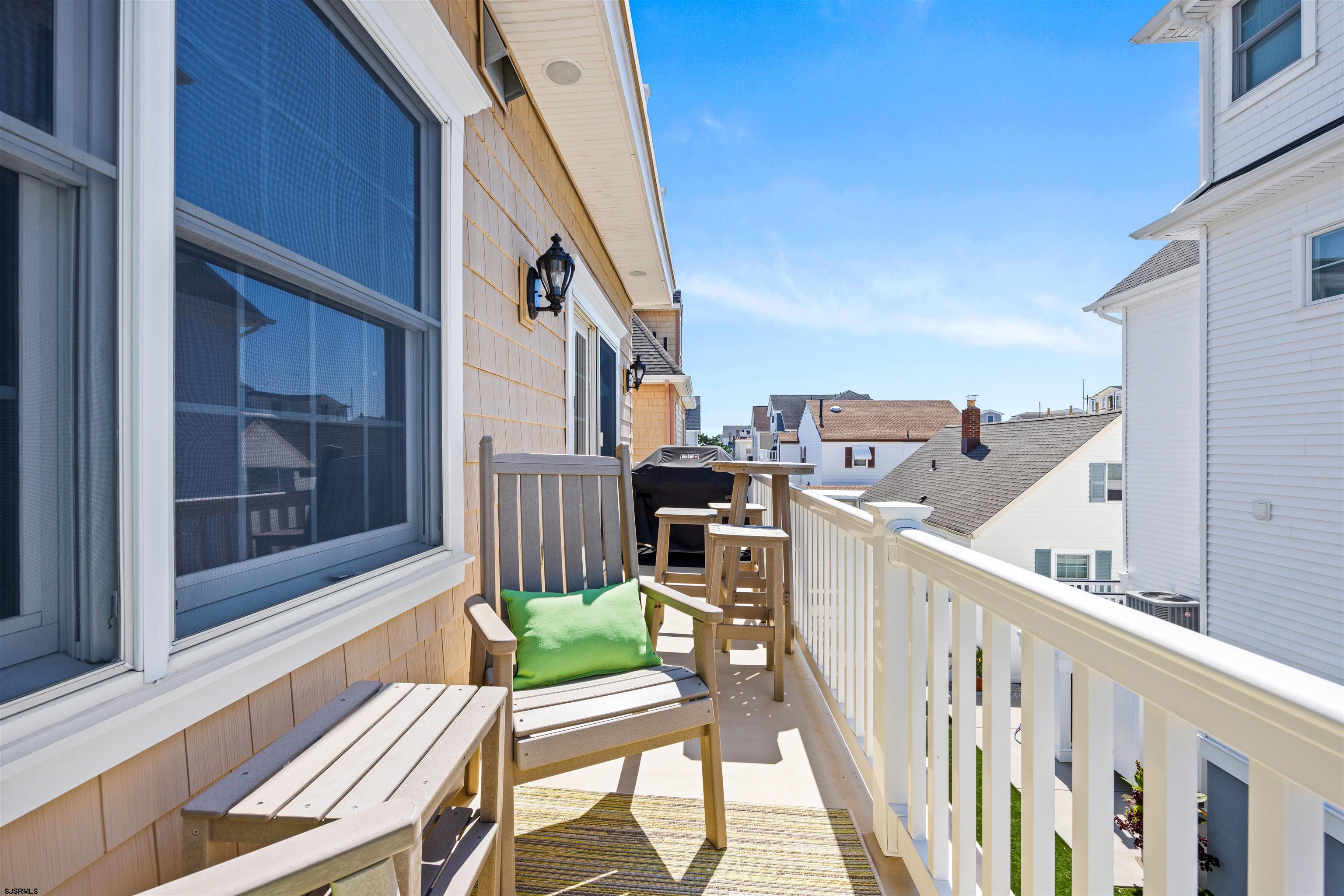 28 N Colgate Ave