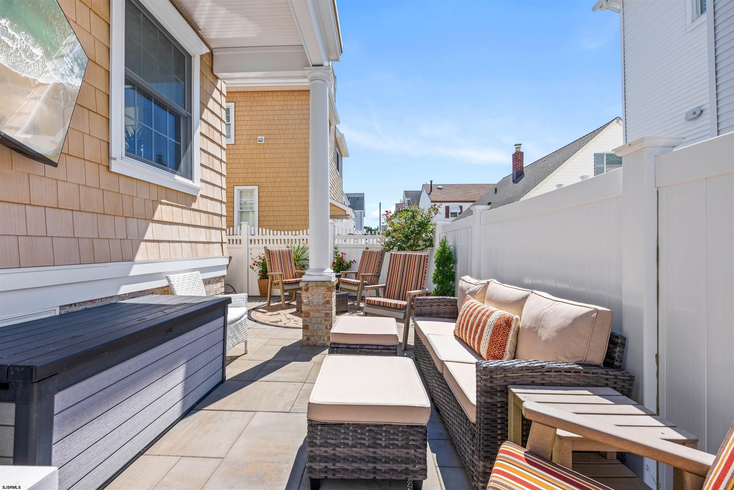 28 N Colgate Ave