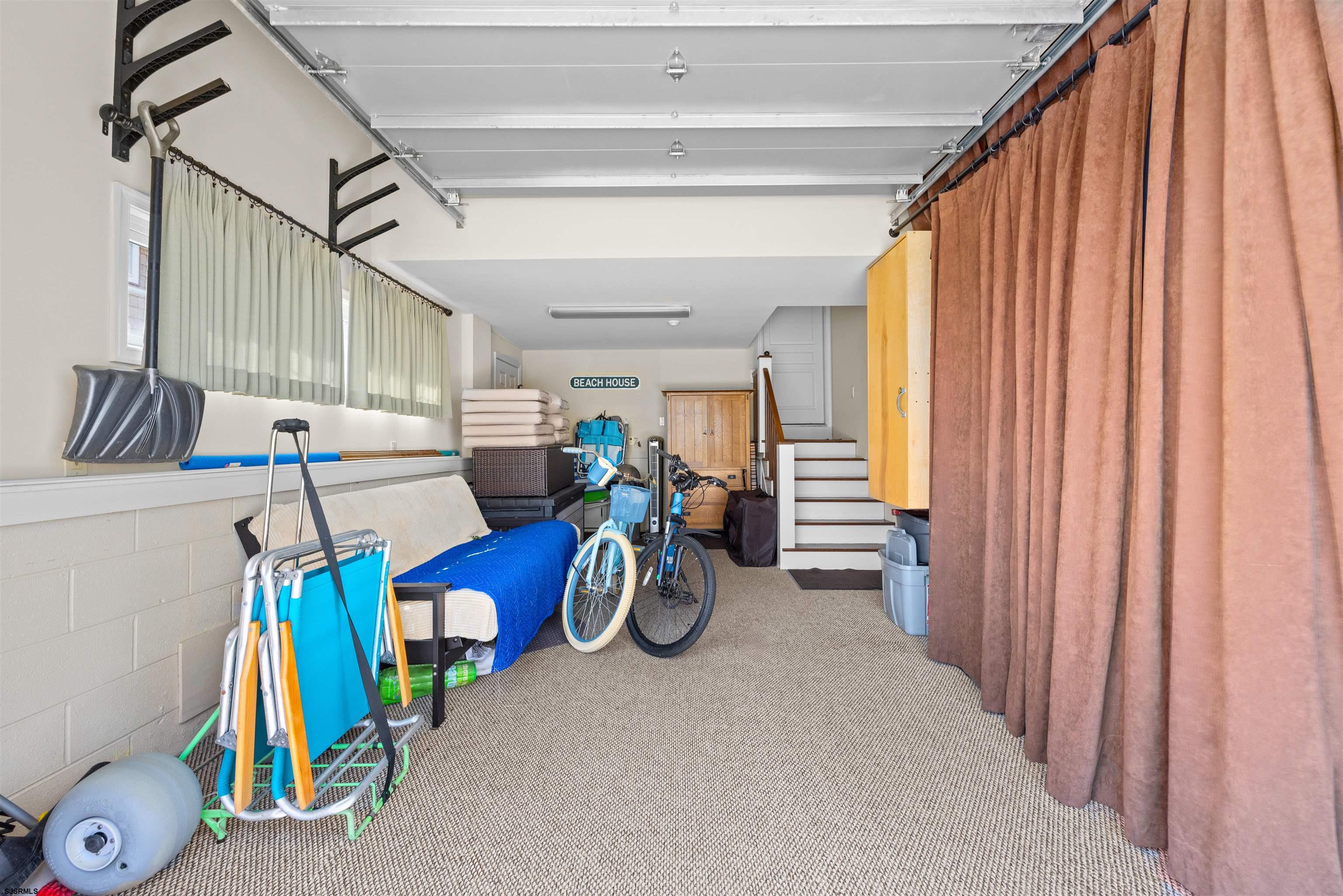 28 N Colgate Ave