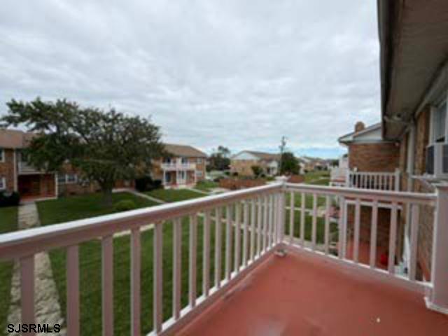 707 N Dorset #B10 Ave Unit: B10