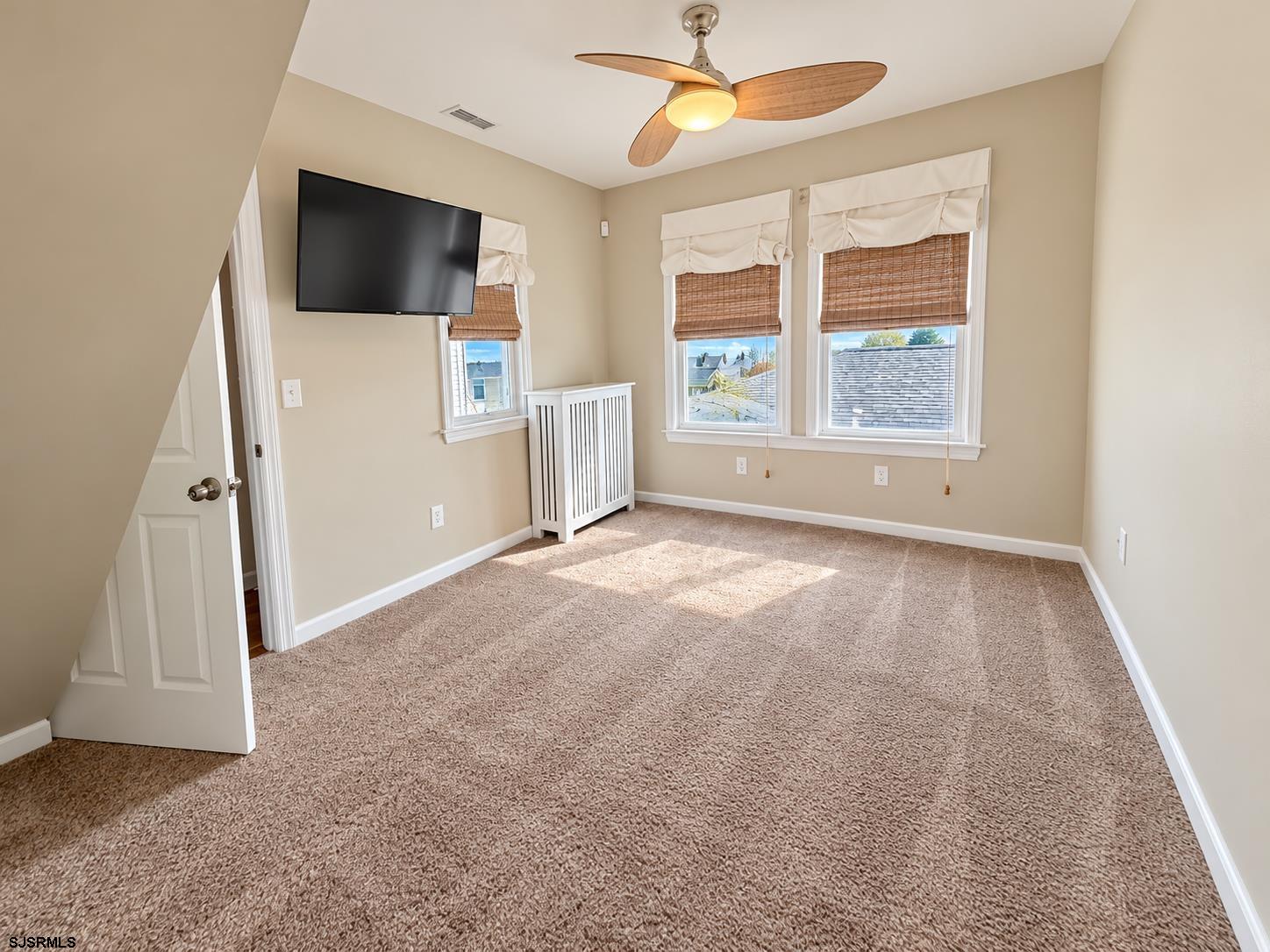 119 N Newark Ave