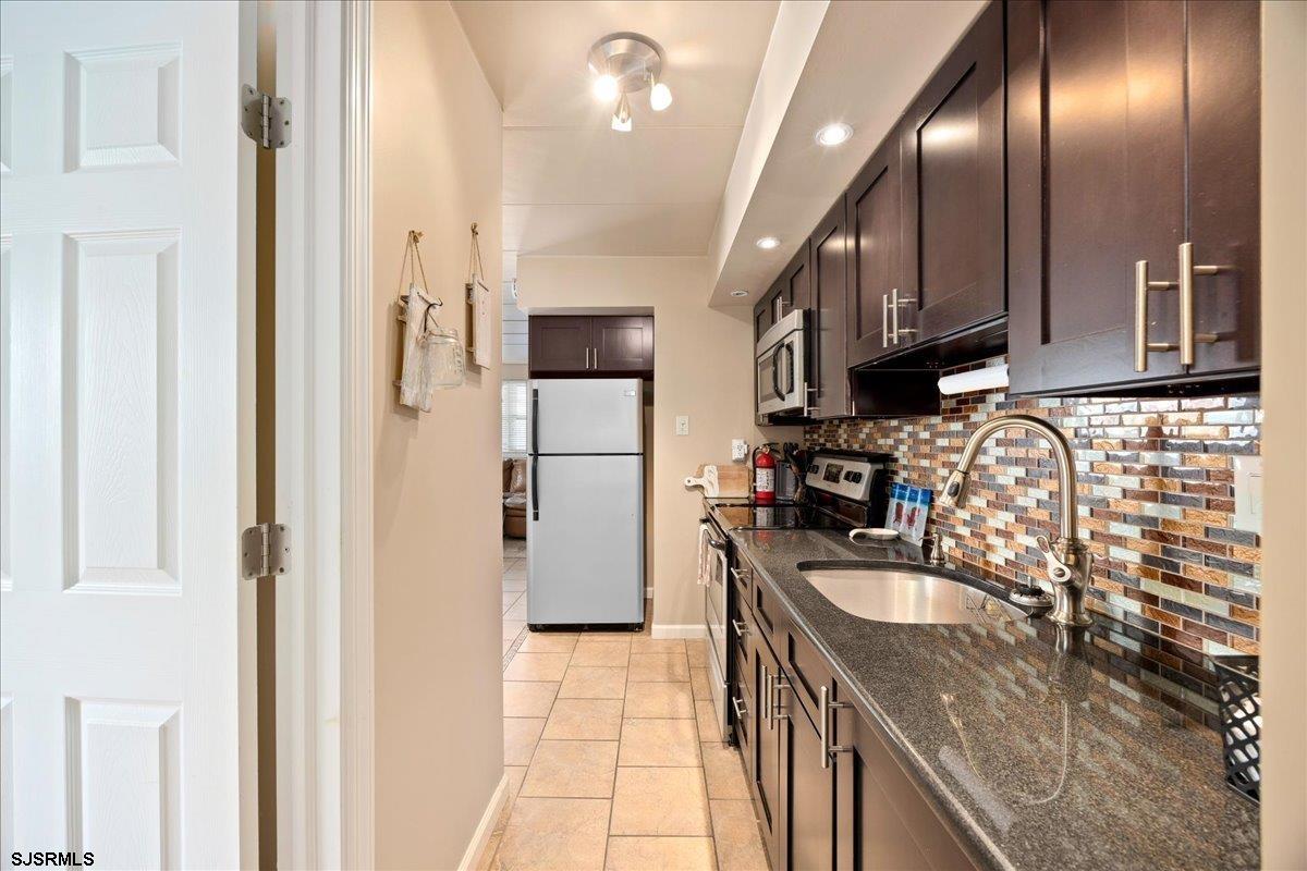 21 S Monroe Ave Unit: A12