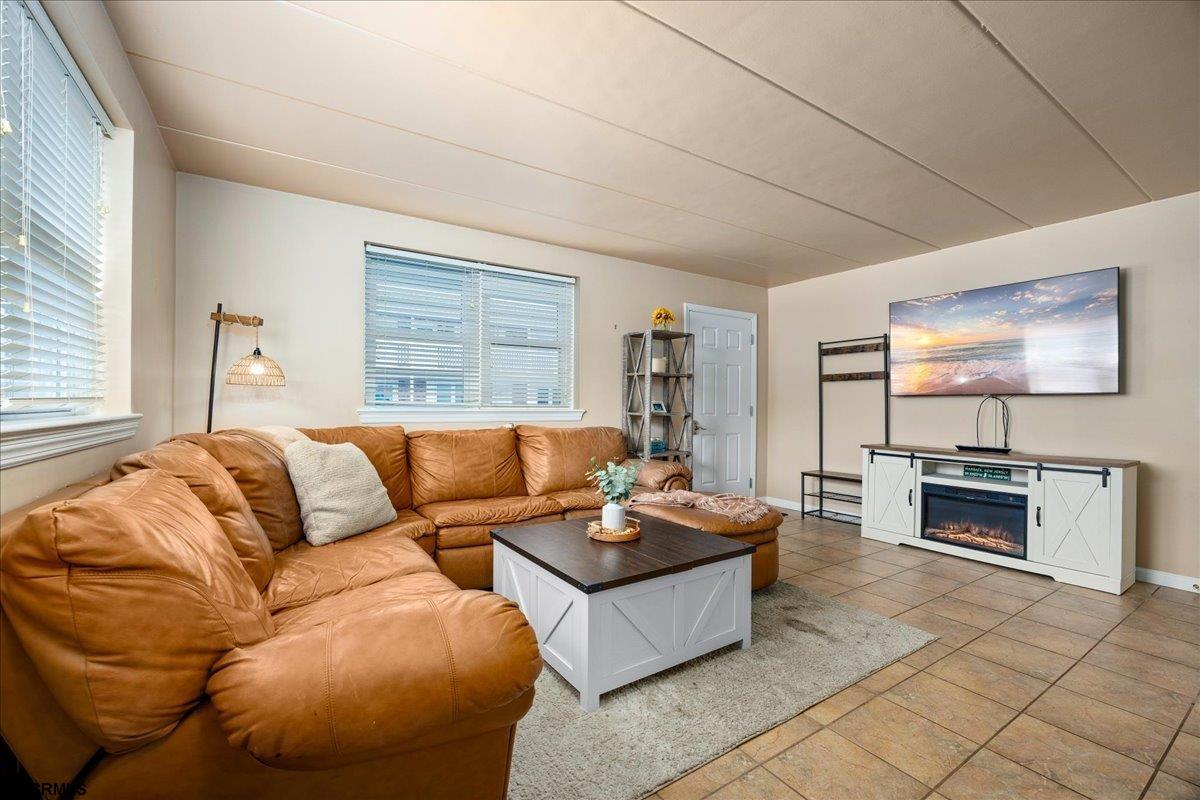 21 S Monroe Ave Unit: A12