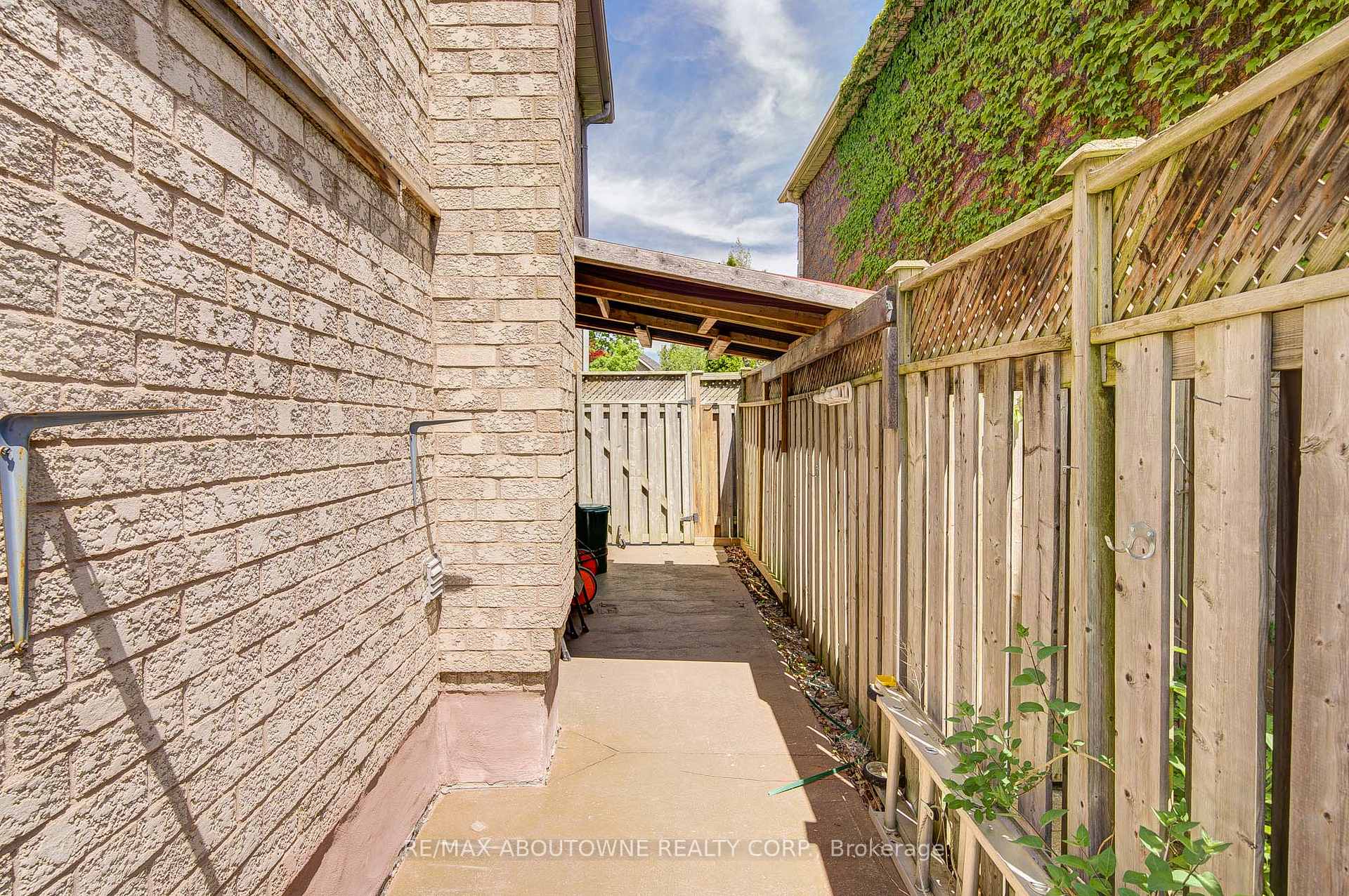 318 Northwood Drive
