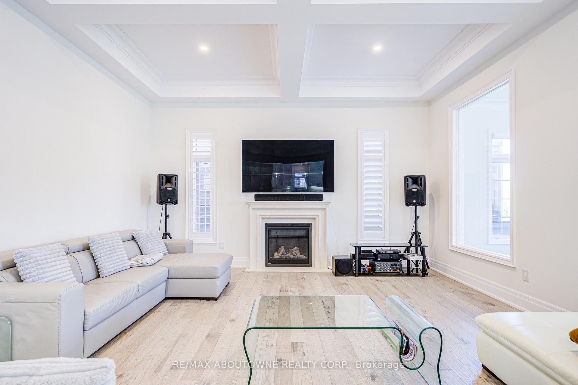 2359 Saw Whet Boulevard