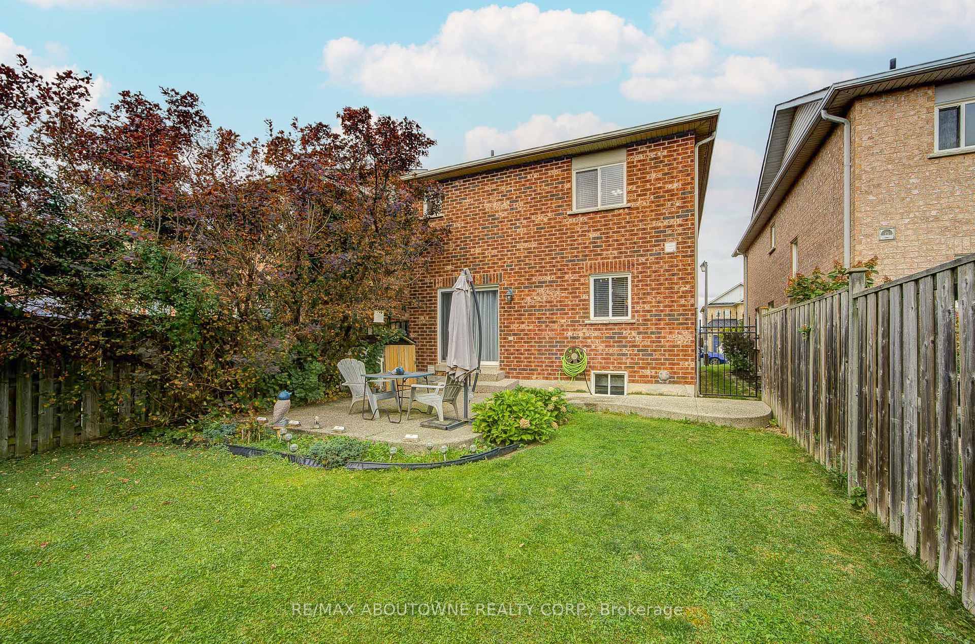 5868 Blue Spruce Avenue