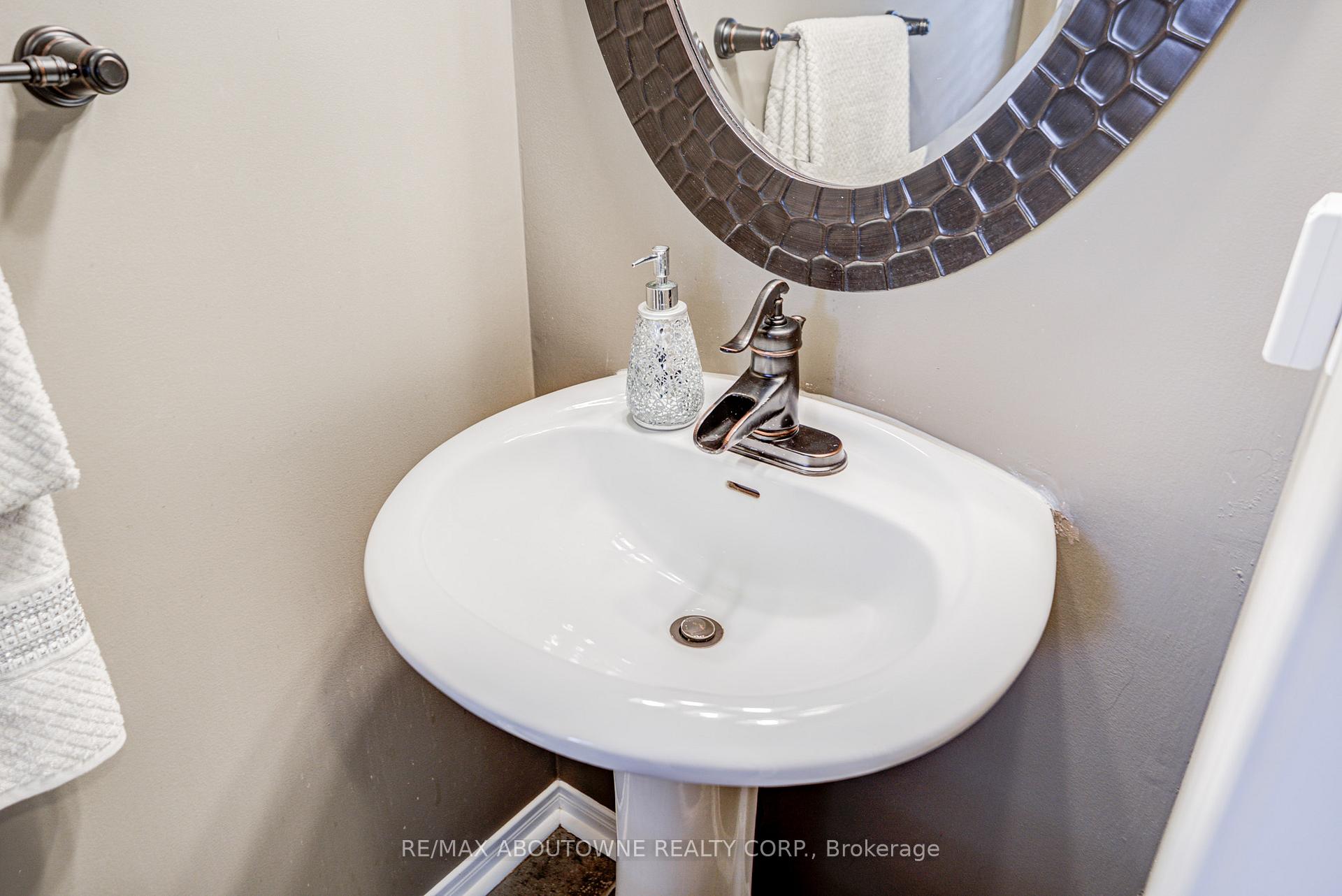 5868 Blue Spruce Avenue