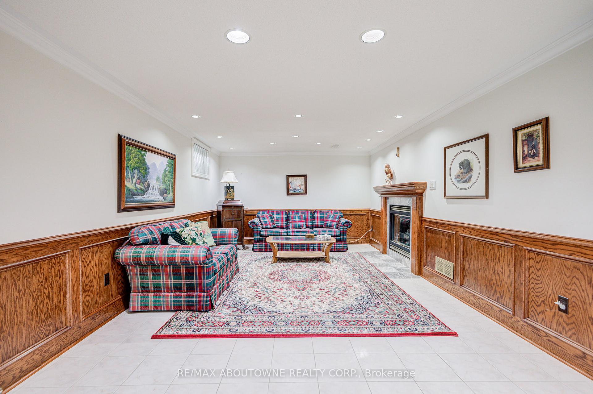 1248 Old Colony Road, Oakville