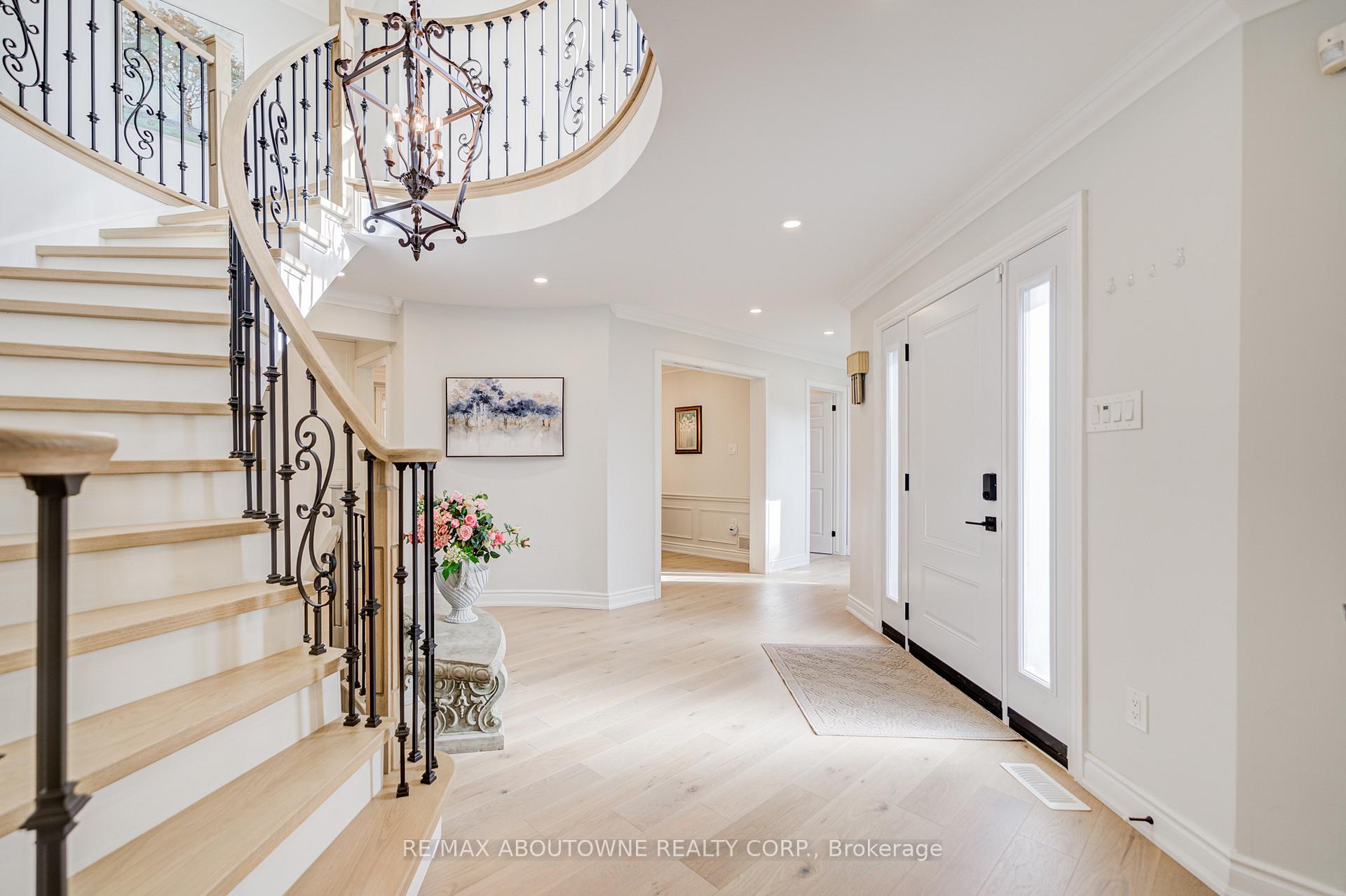 1248 Old Colony Road, Oakville