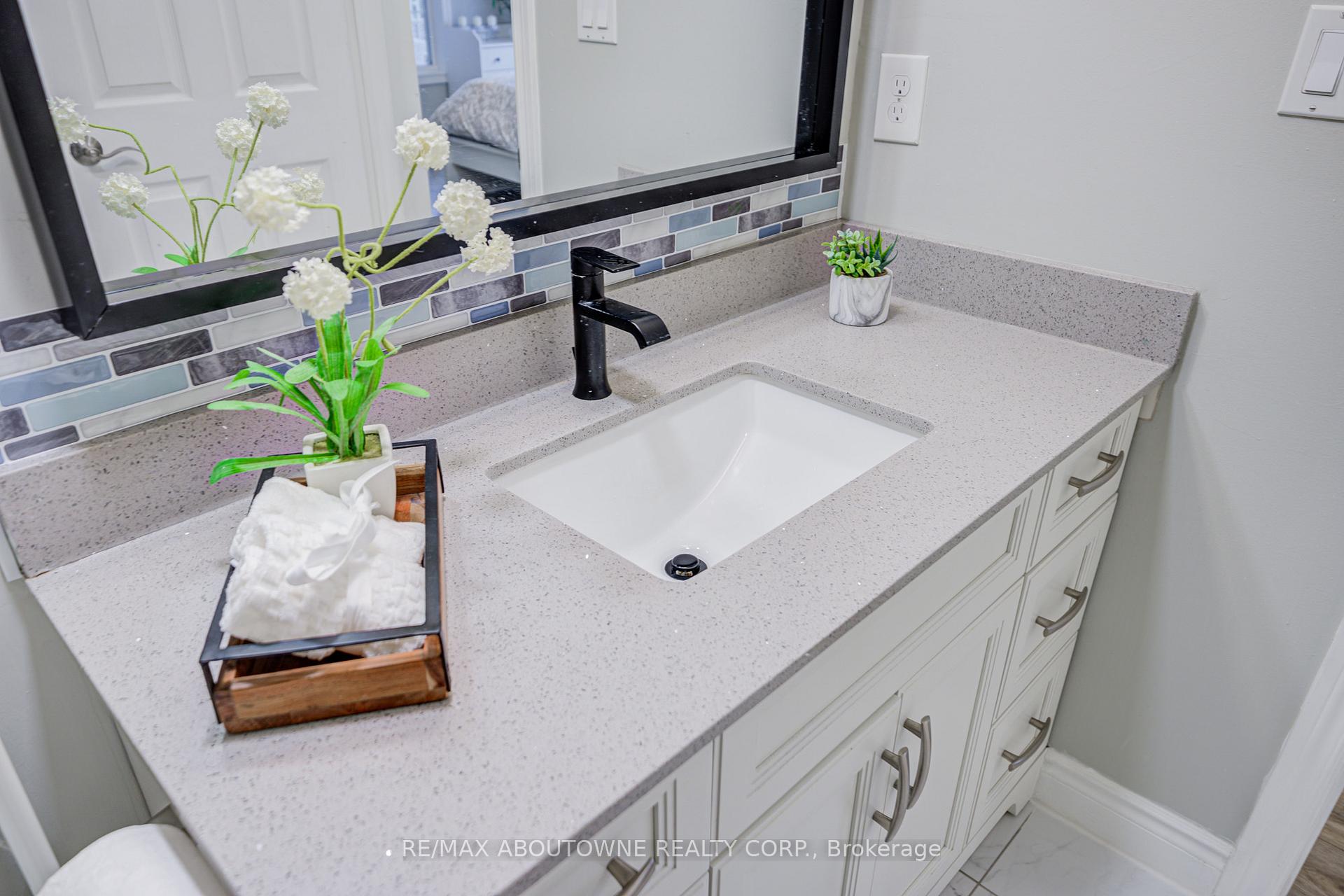 1460 Bishops Gate 314