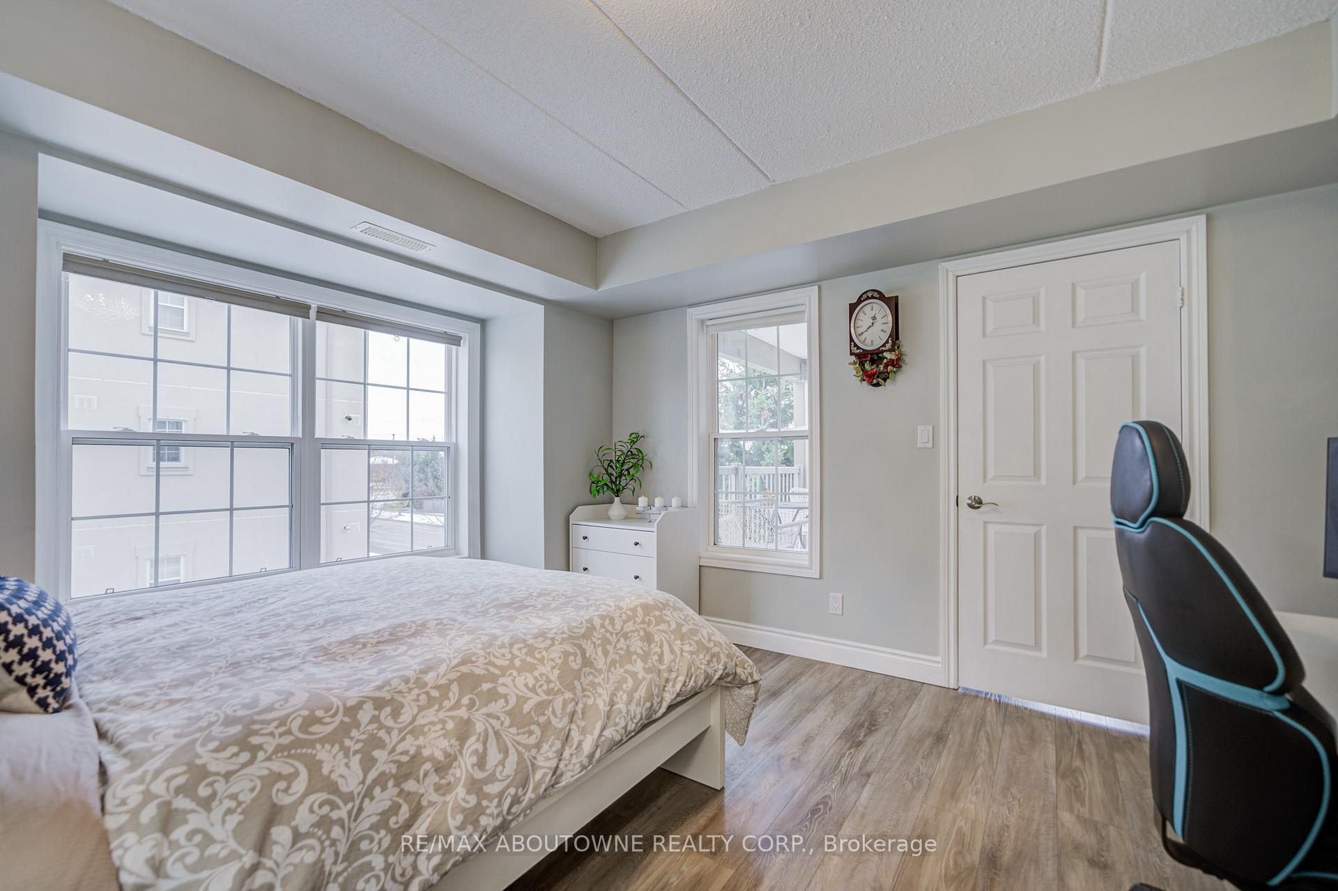 1460 Bishops Gate 314