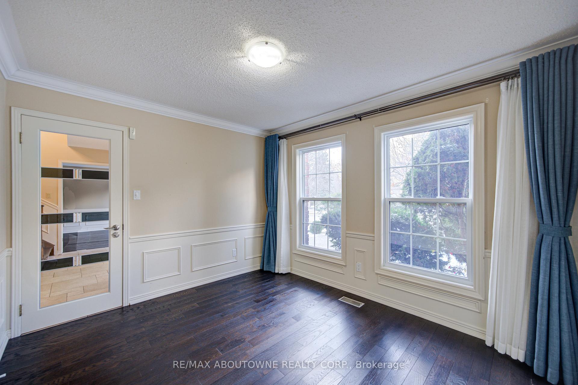 1251 Old Colony Road