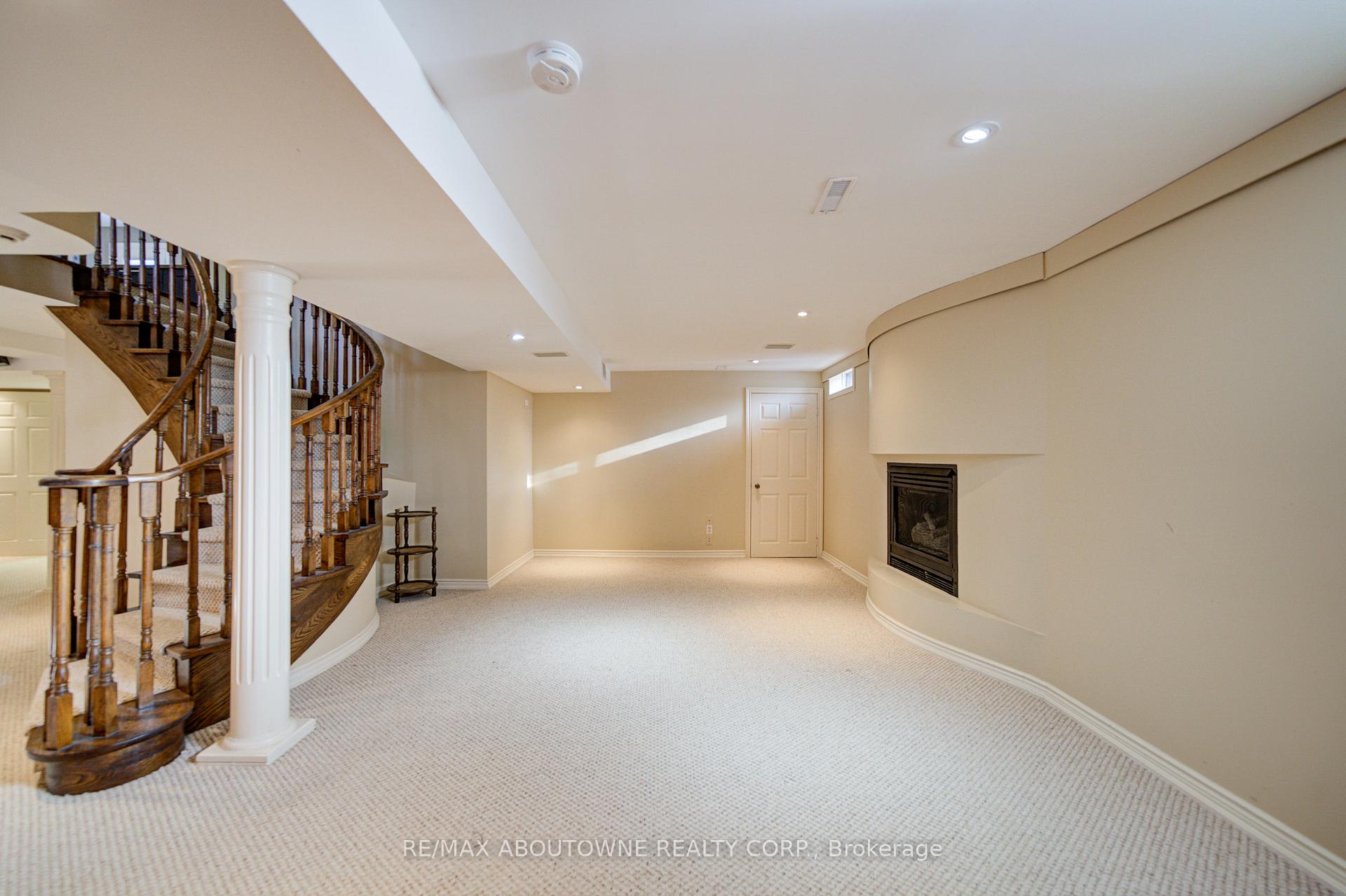 1251 Old Colony Road