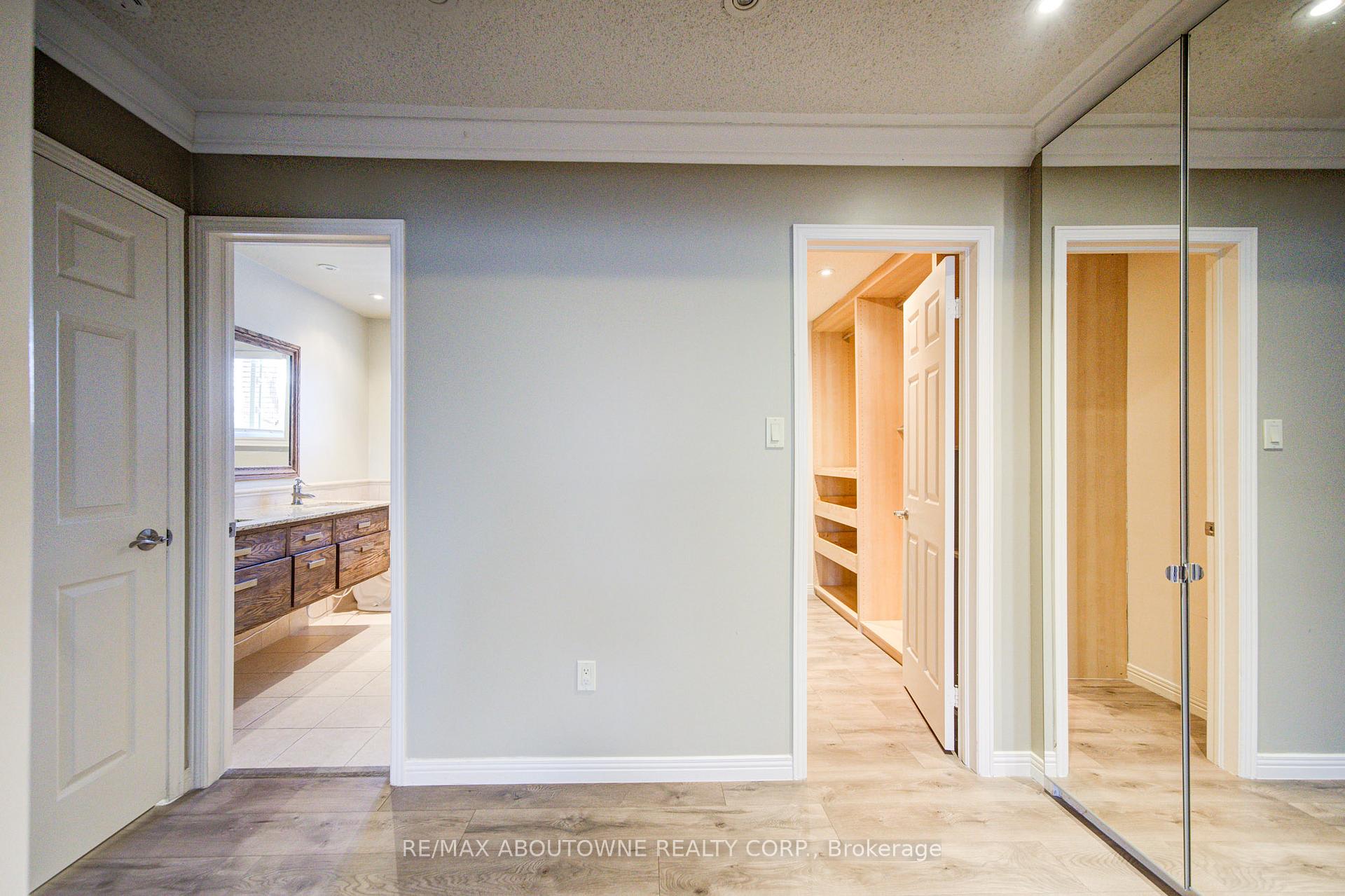 1251 Old Colony Road