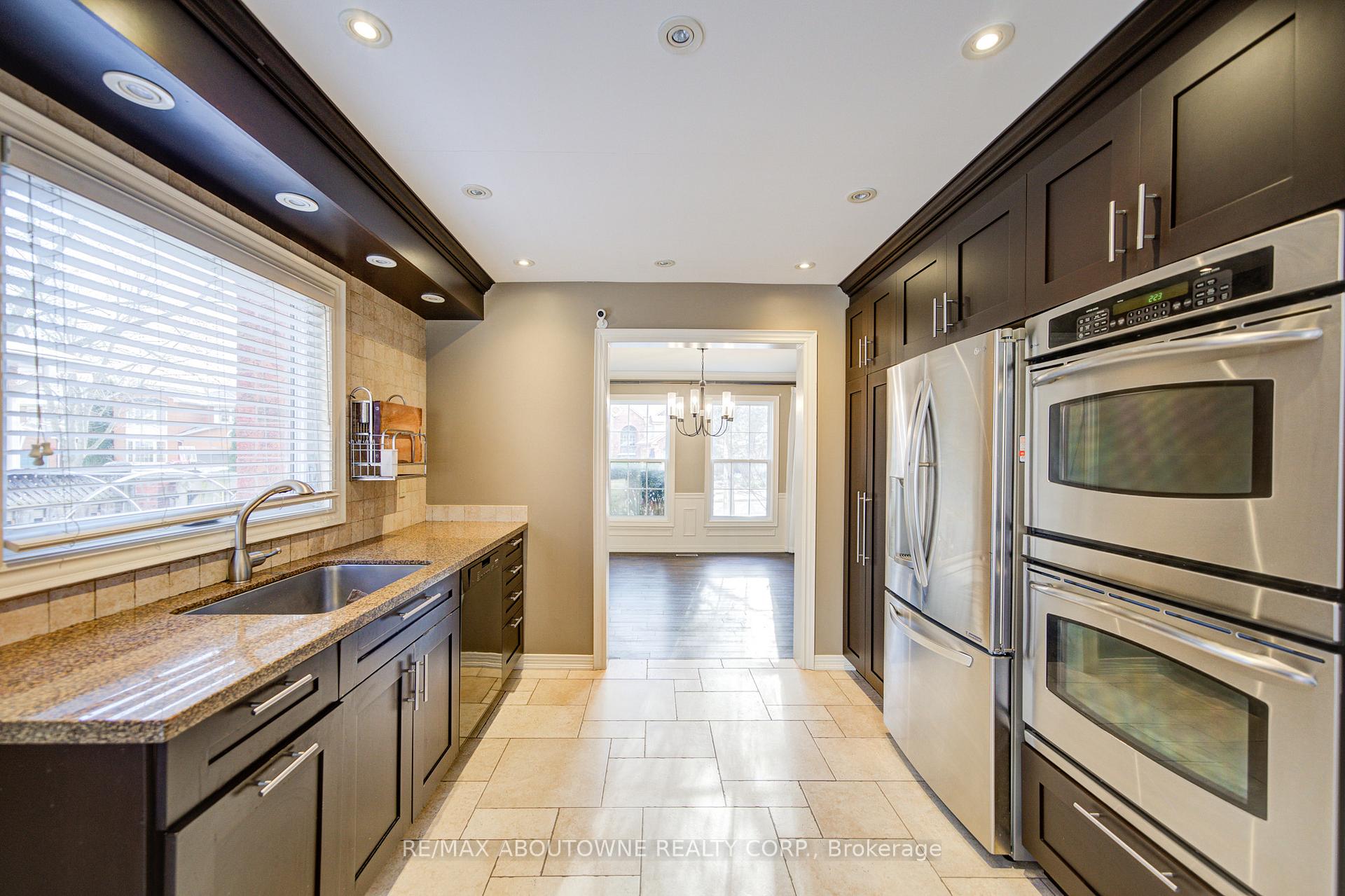 1251 Old Colony Road