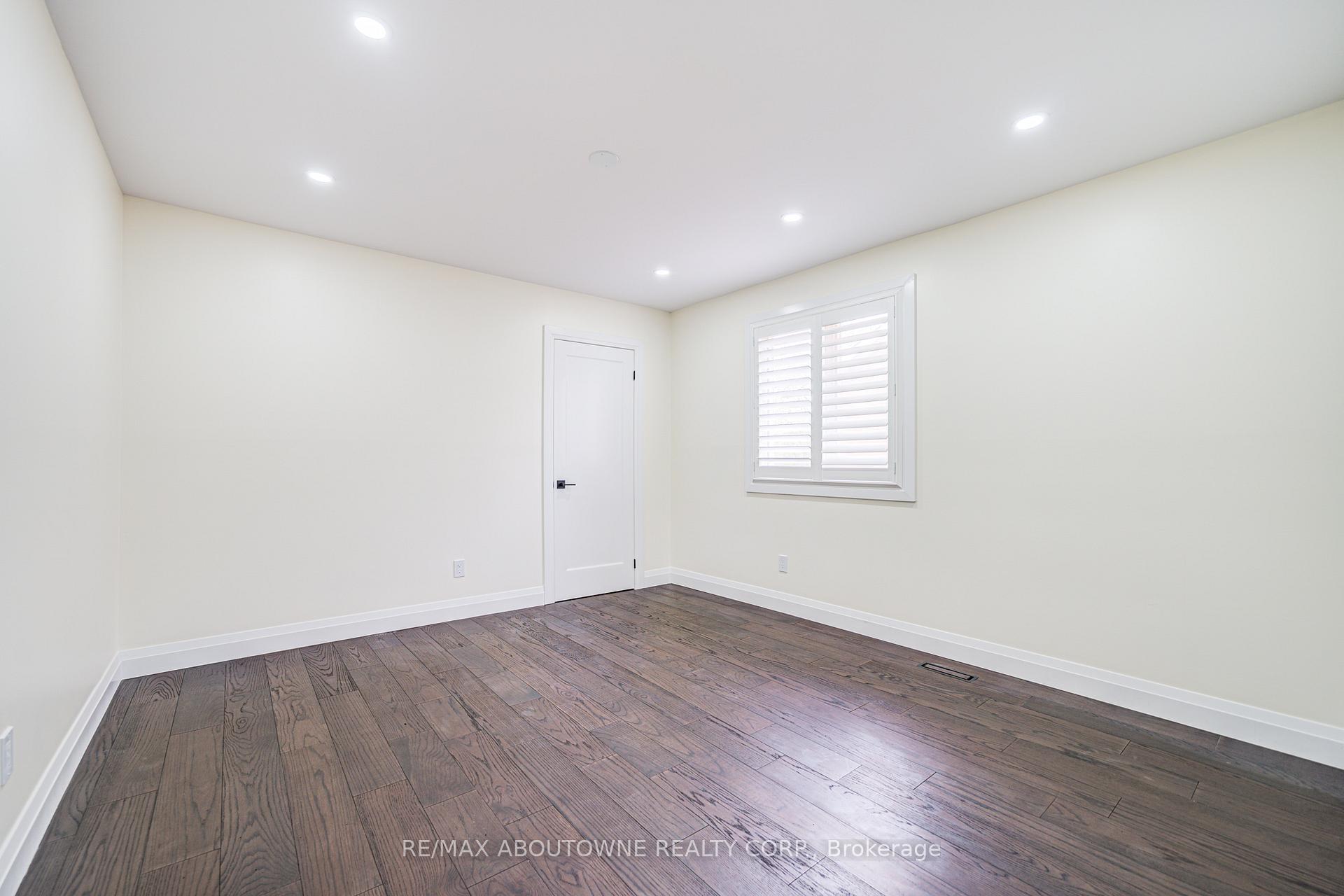 1126 Berkshire Court