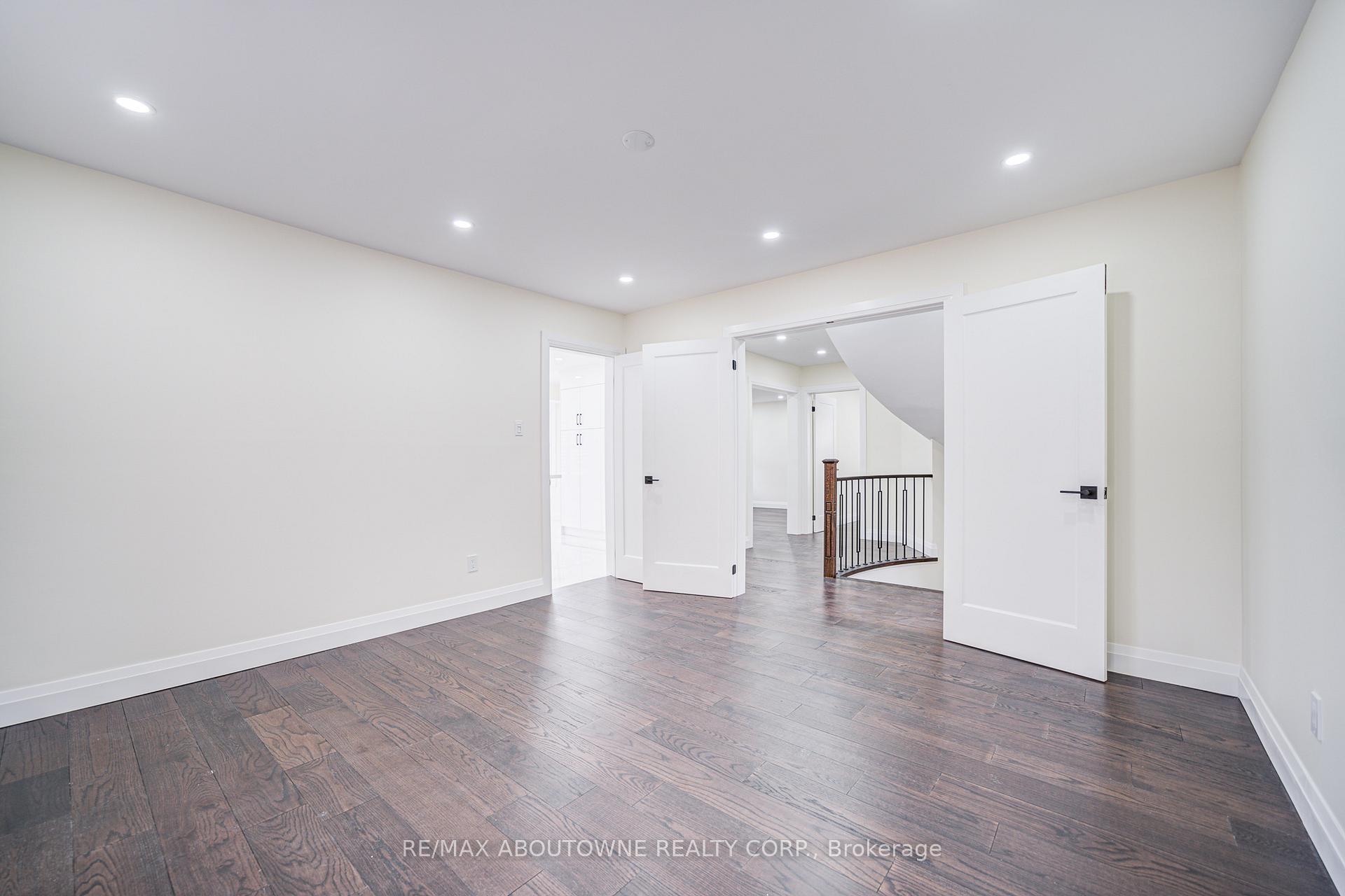 1126 Berkshire Court