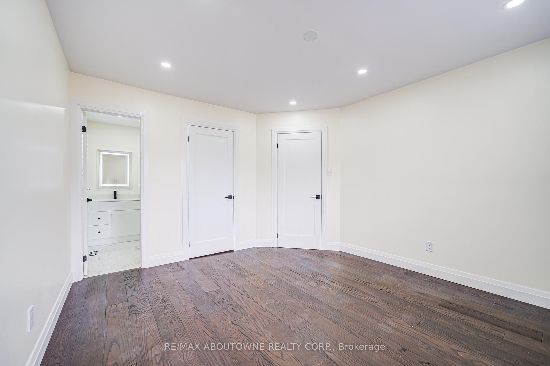 1126 Berkshire Court