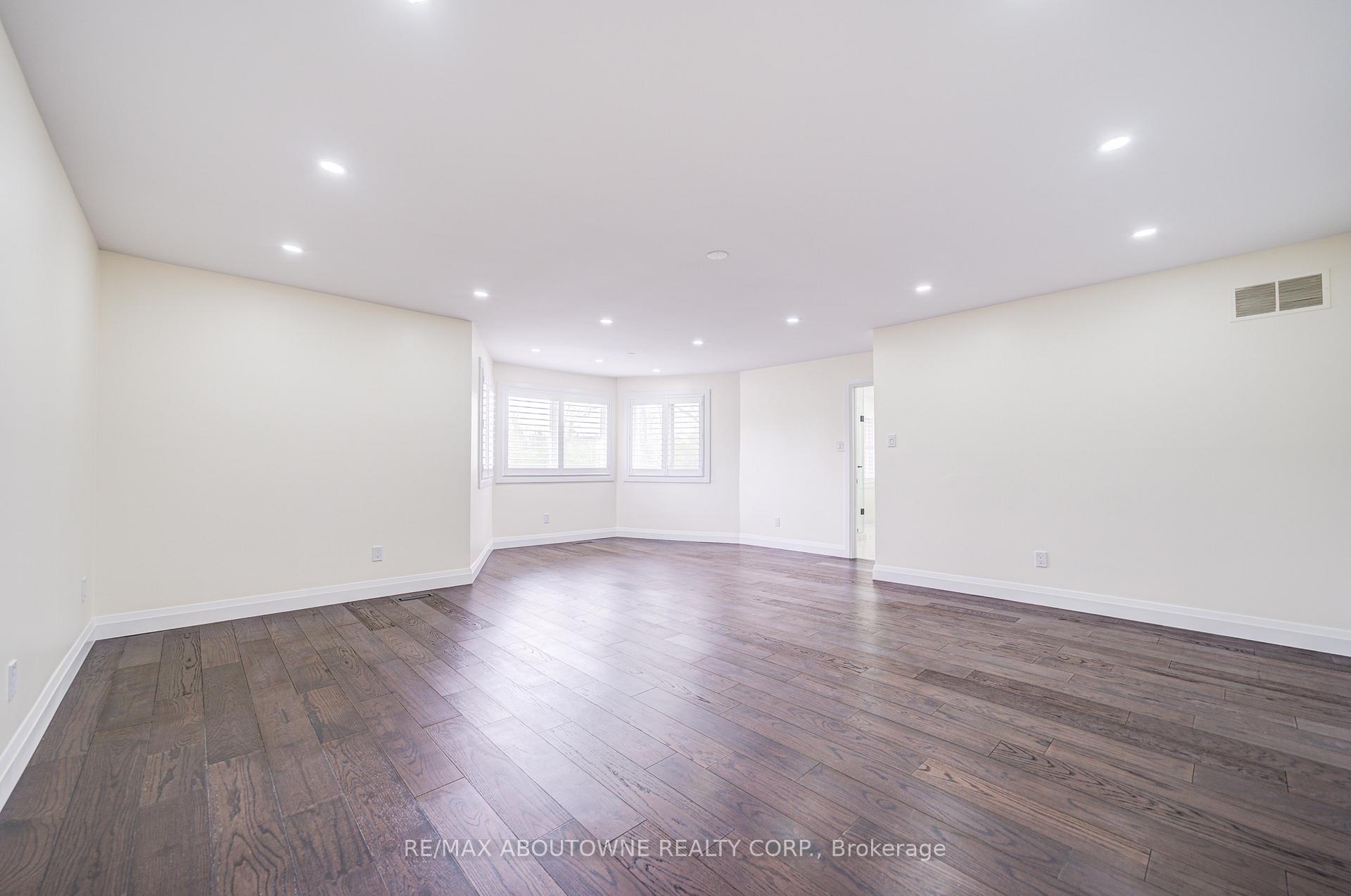 1126 Berkshire Court