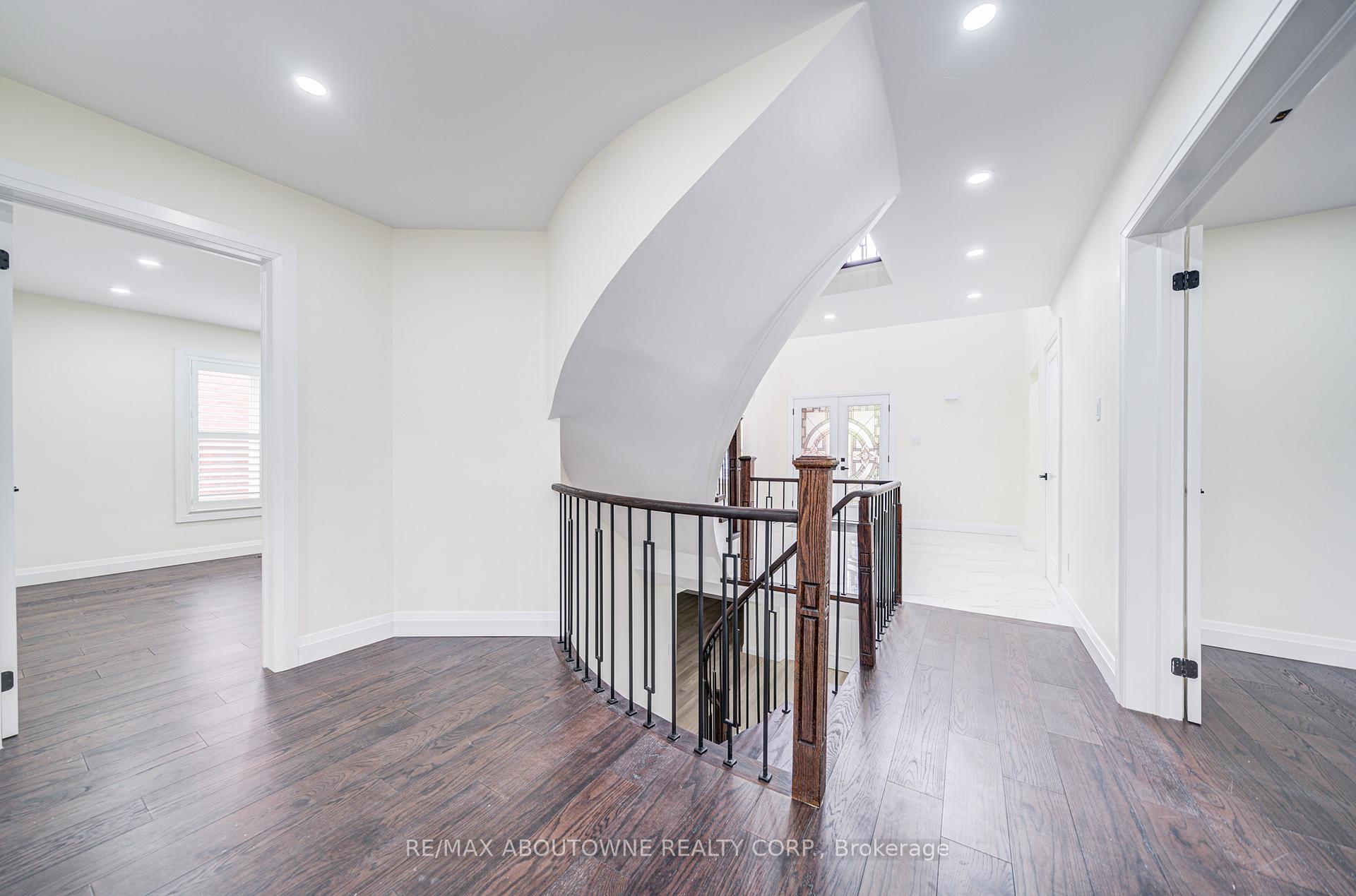 1126 Berkshire Court