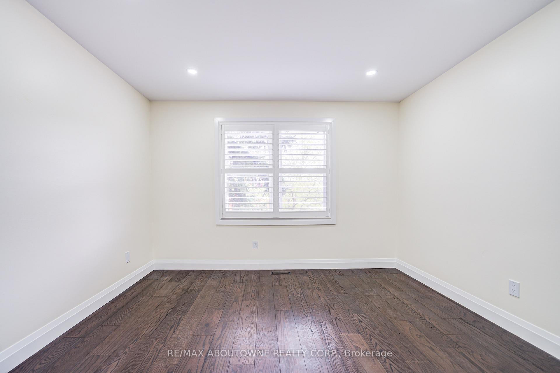 1126 Berkshire Court