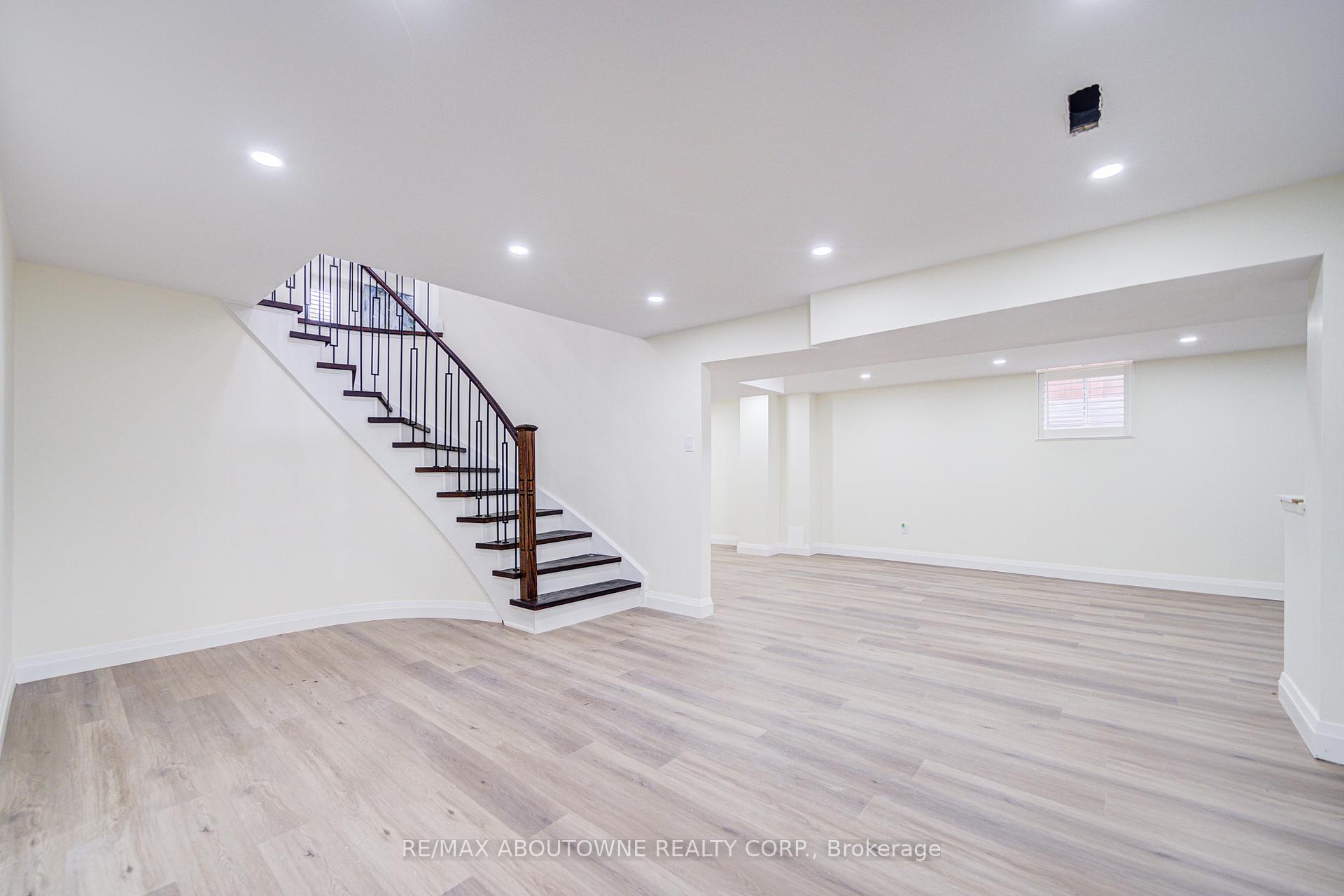 1126 Berkshire Court