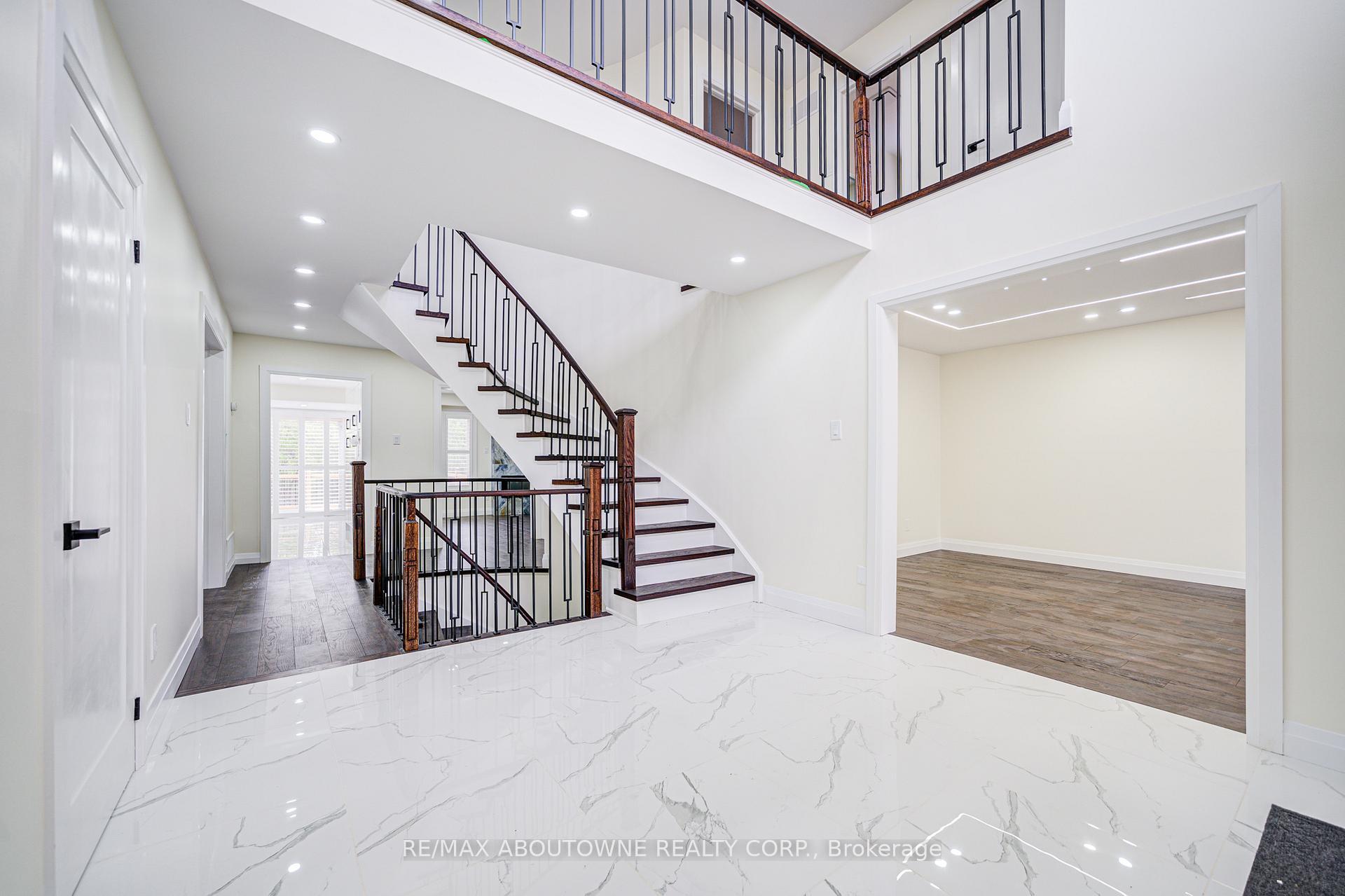 1126 Berkshire Court