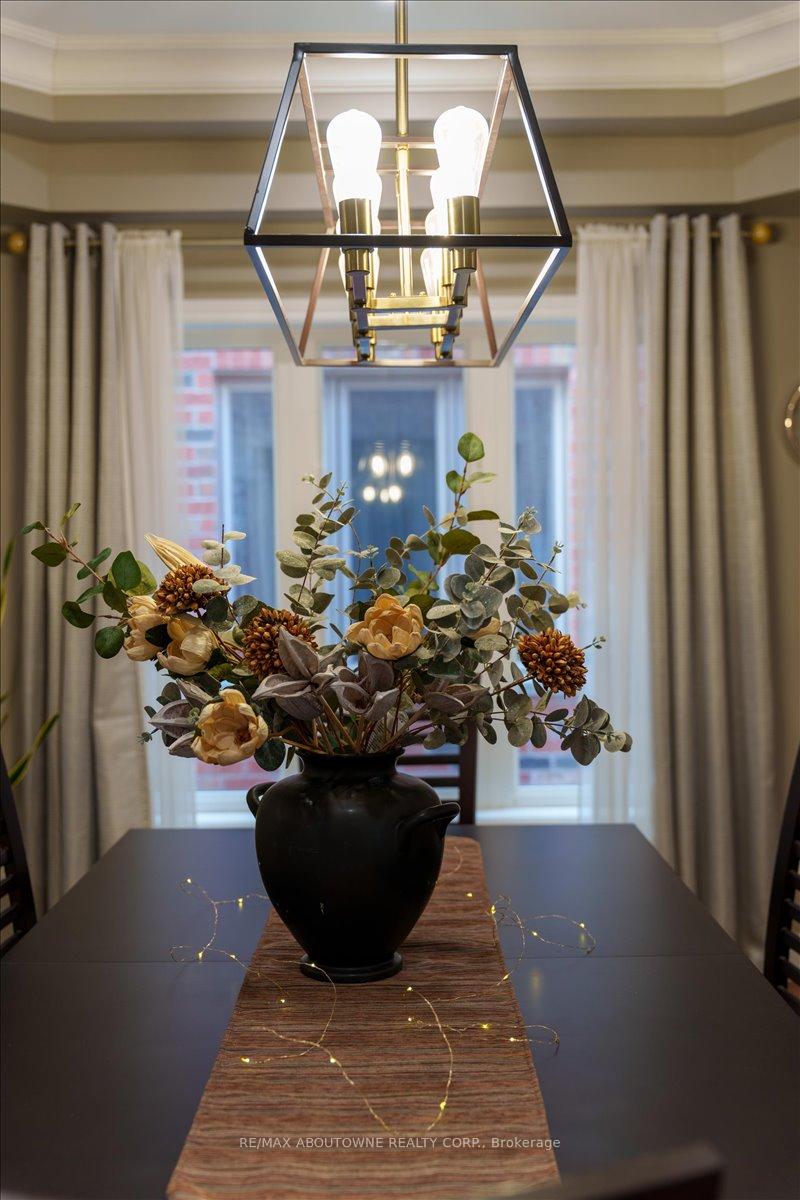 3260 Ribble Crescent, Oakville, ON L6M 0B1, Oakville ON, L6M 0B1