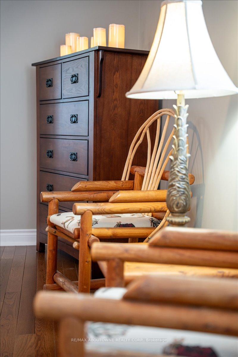 3260 Ribble Crescent, Oakville, ON L6M 0B1, Oakville ON, L6M 0B1