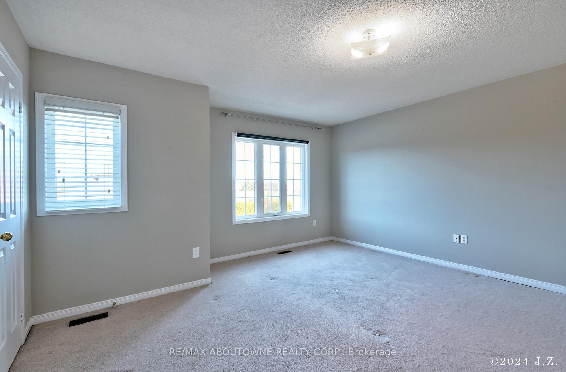 1838 Imperial Way, Burlington, ON L7L 7L9, Burlington ON, L7L 7L9