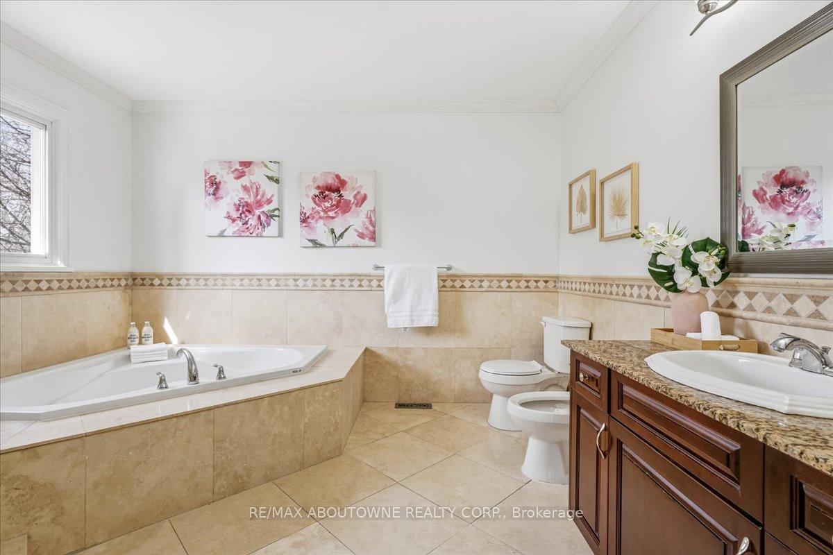 1320 Monks Passage N/A, Oakville, ON L6M 1J5