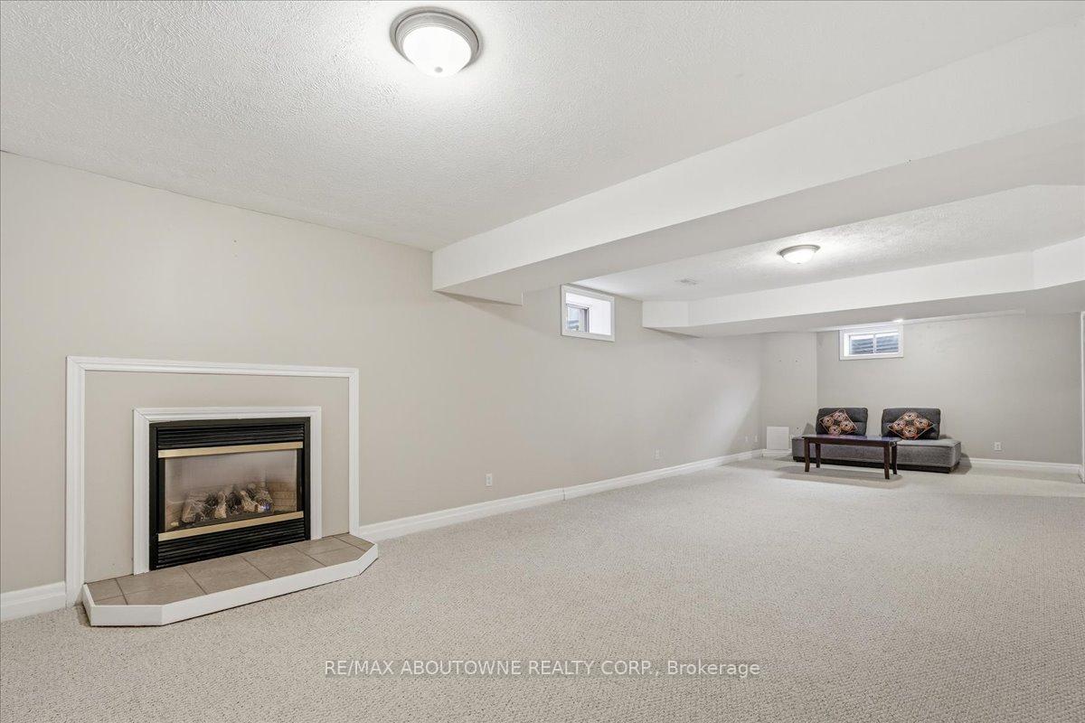 1320 Monks Passage N/A, Oakville, ON L6M 1J5