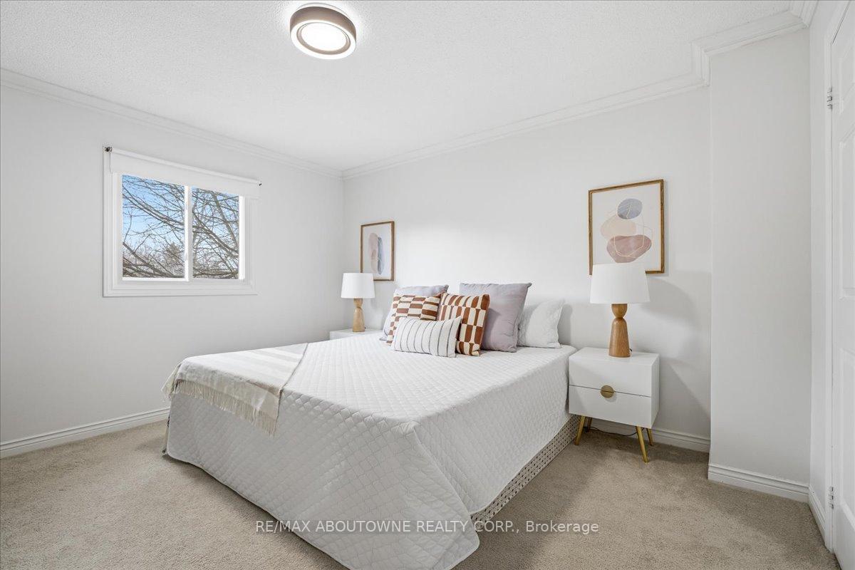 1320 Monks Passage N/A, Oakville, ON L6M 1J5