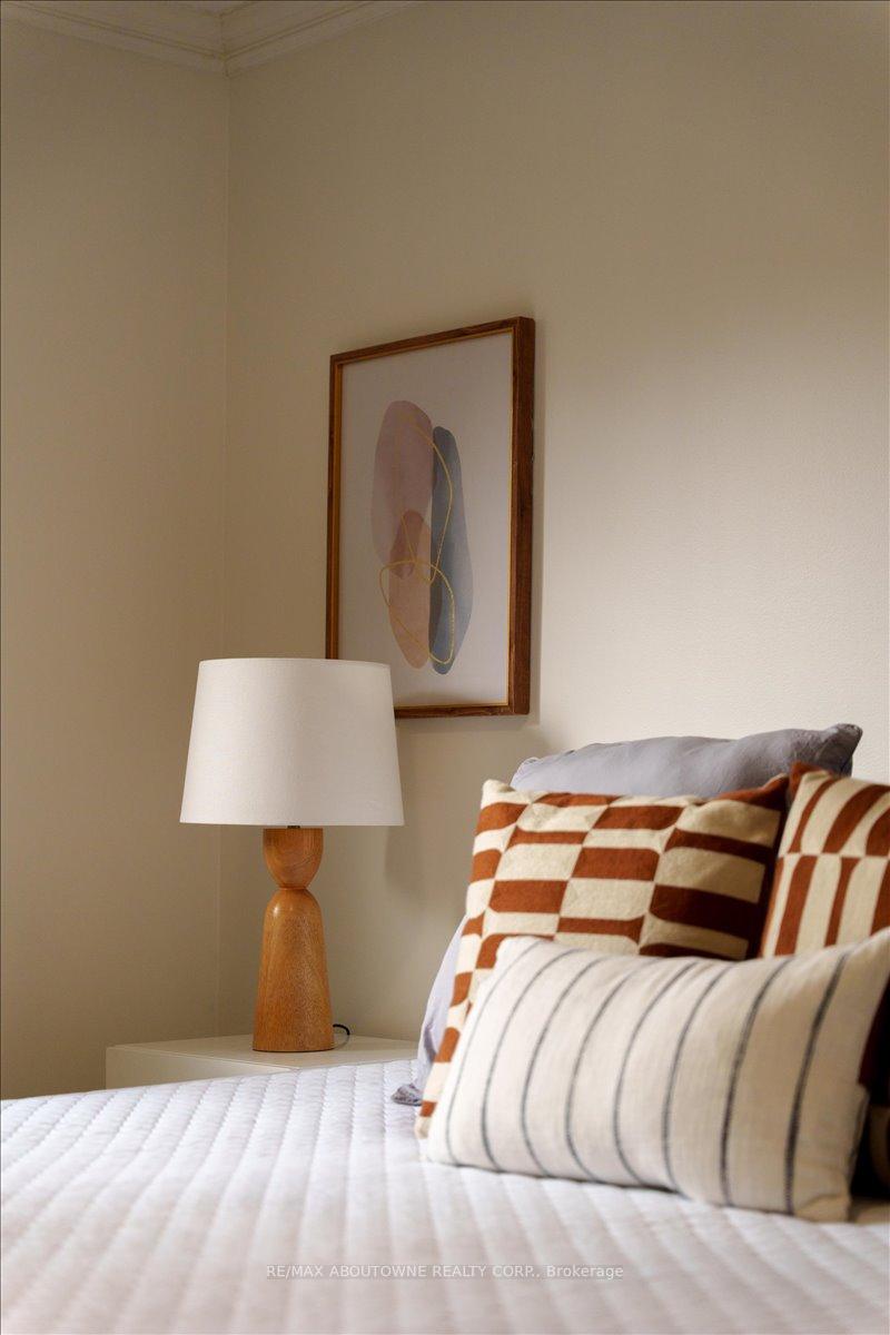 1320 Monks Passage N/A, Oakville, ON L6M 1J5