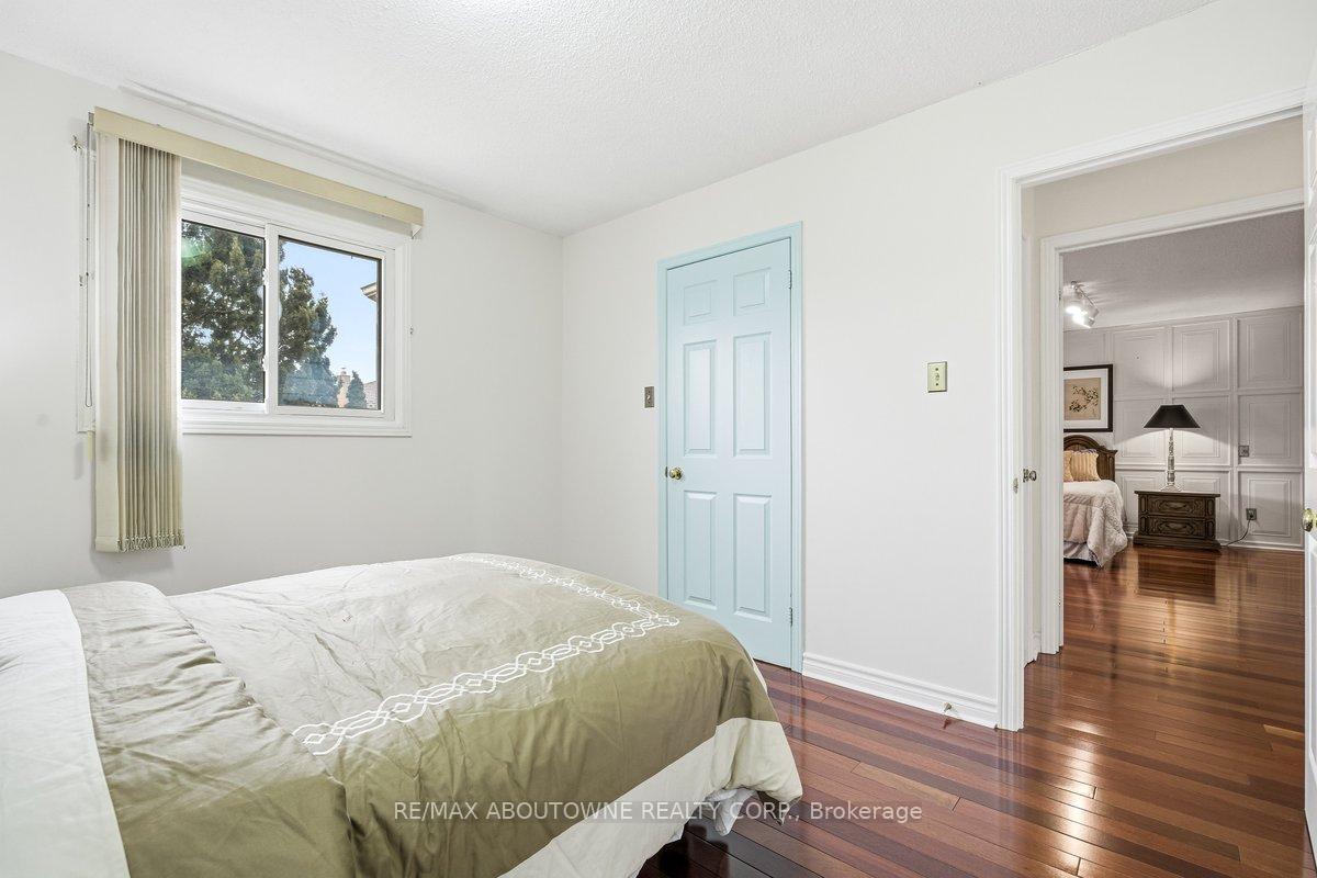 4538 Mayflower Drive