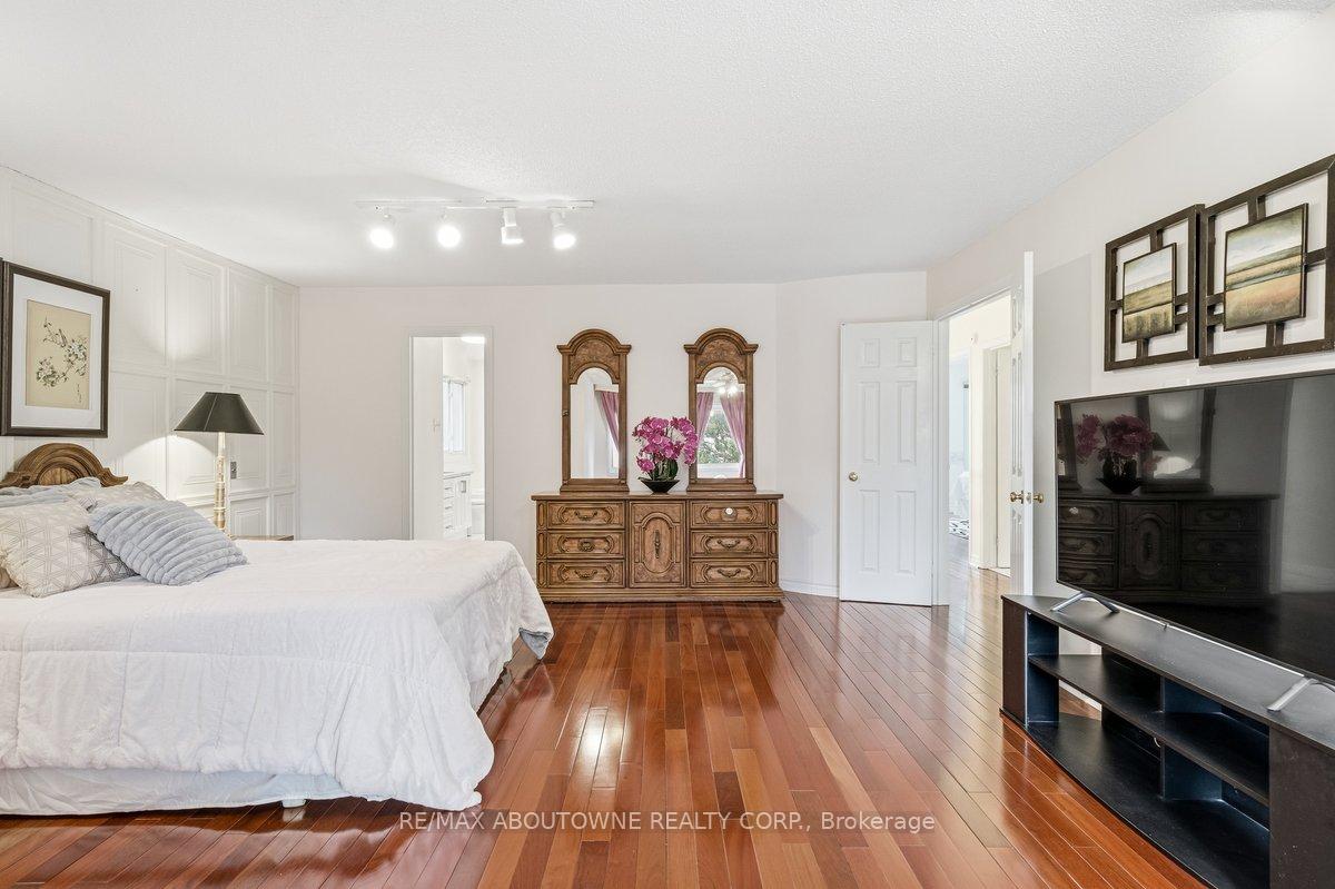 4538 Mayflower Drive