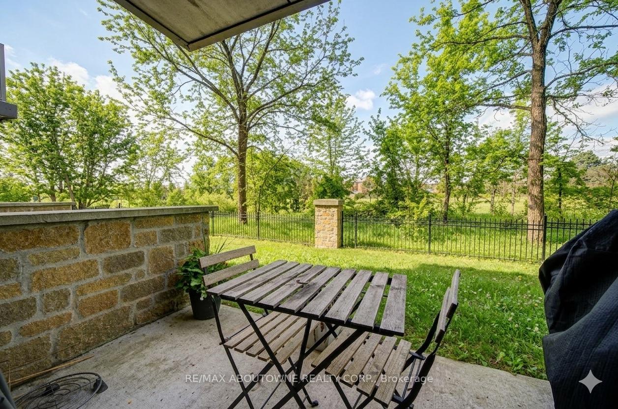 1490 Bishops Gate 109