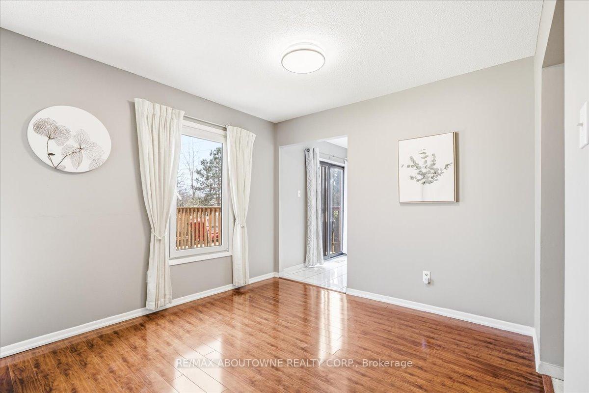 1148 Bridlewood Trail