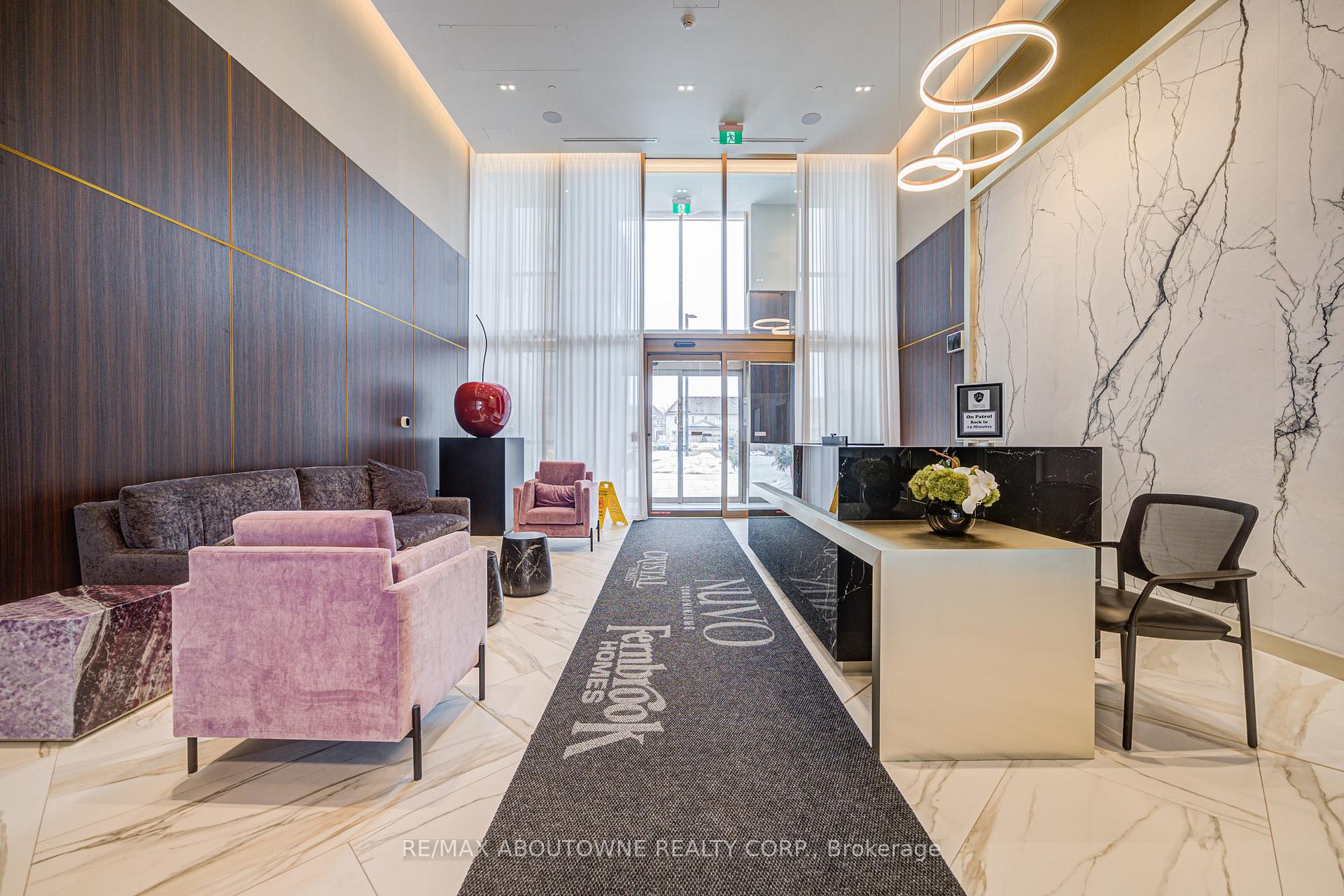 2333 Khalsa Gate 604