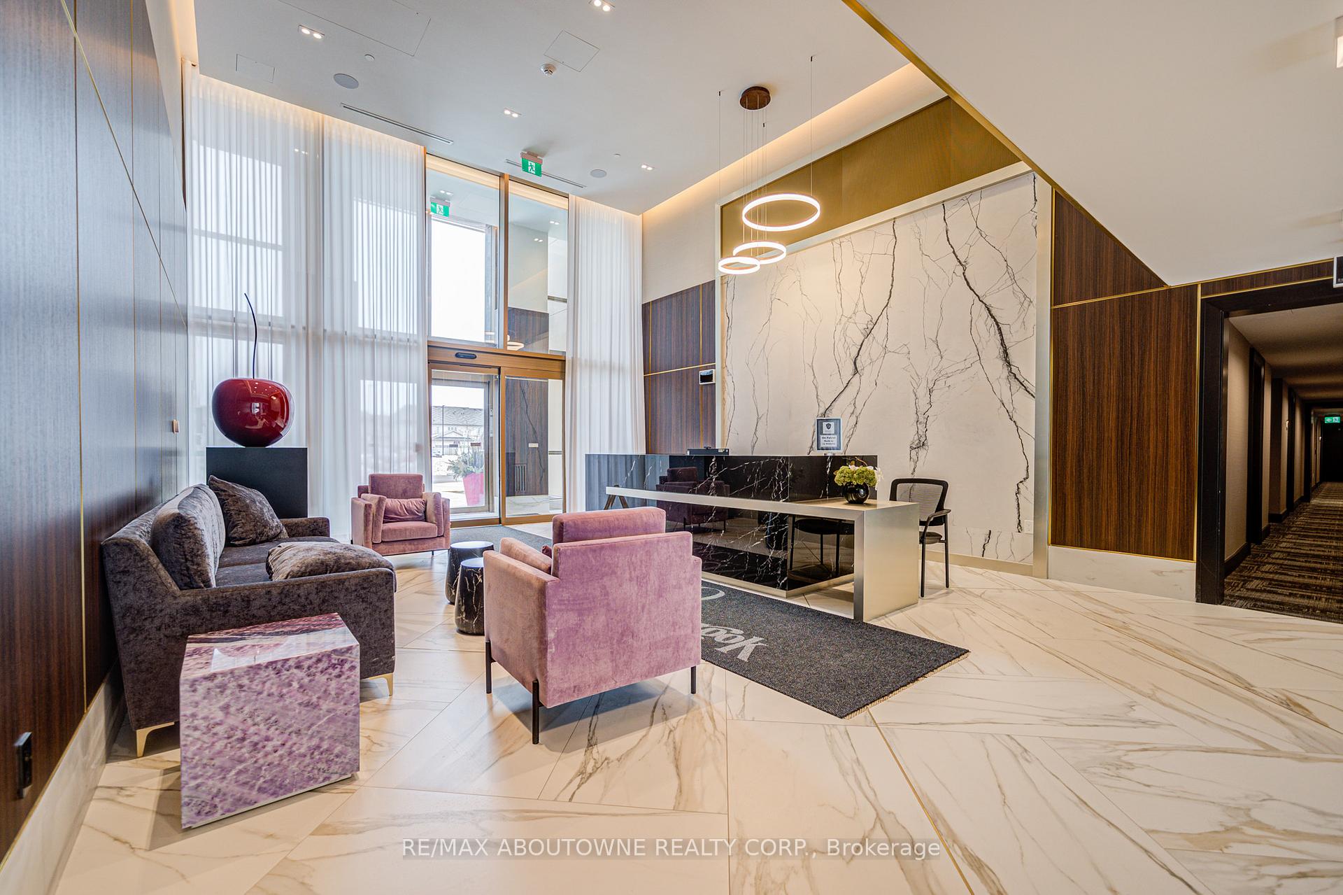 2333 Khalsa Gate 604