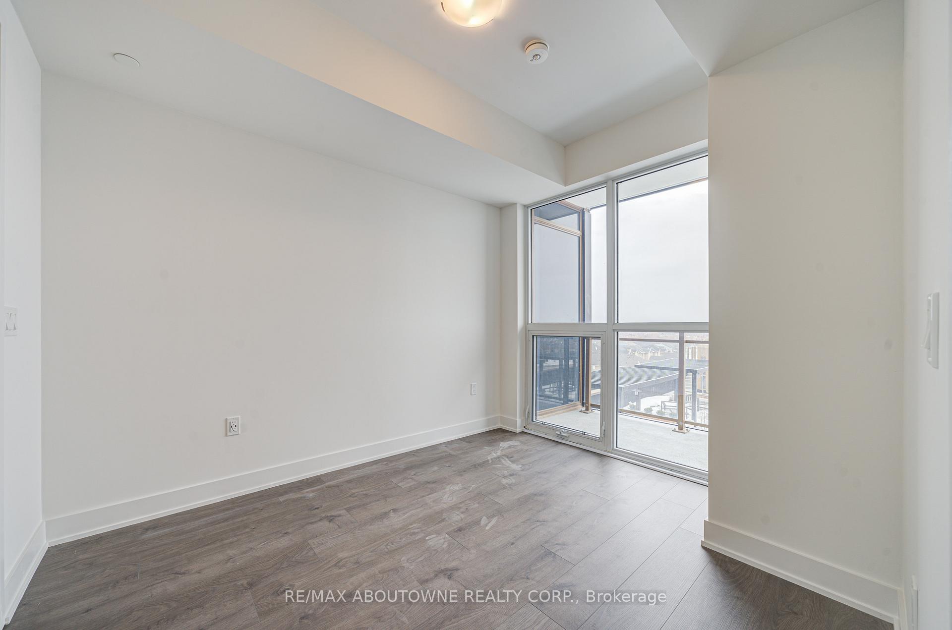 2333 Khalsa Gate 604