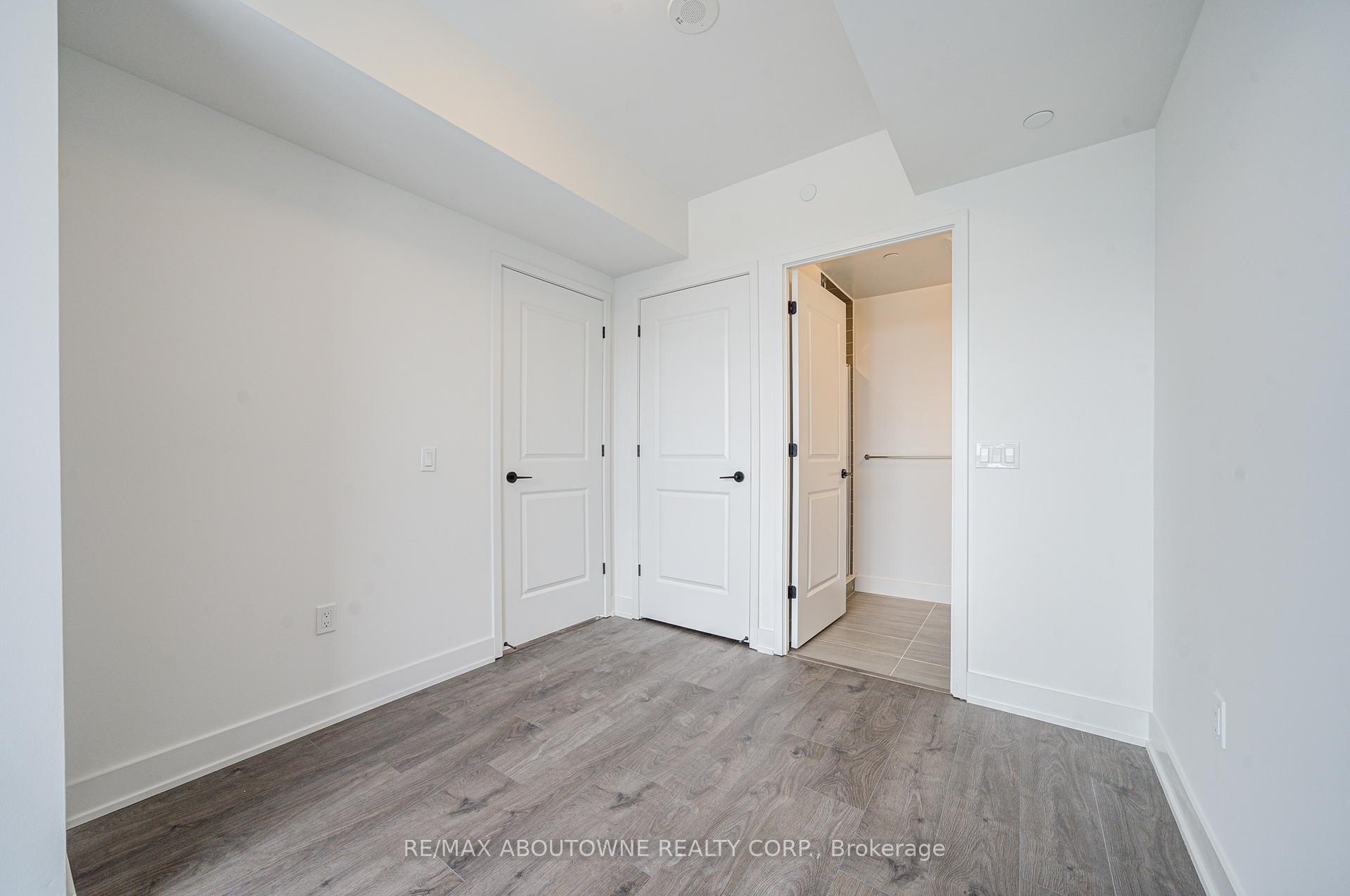 2333 Khalsa Gate 604