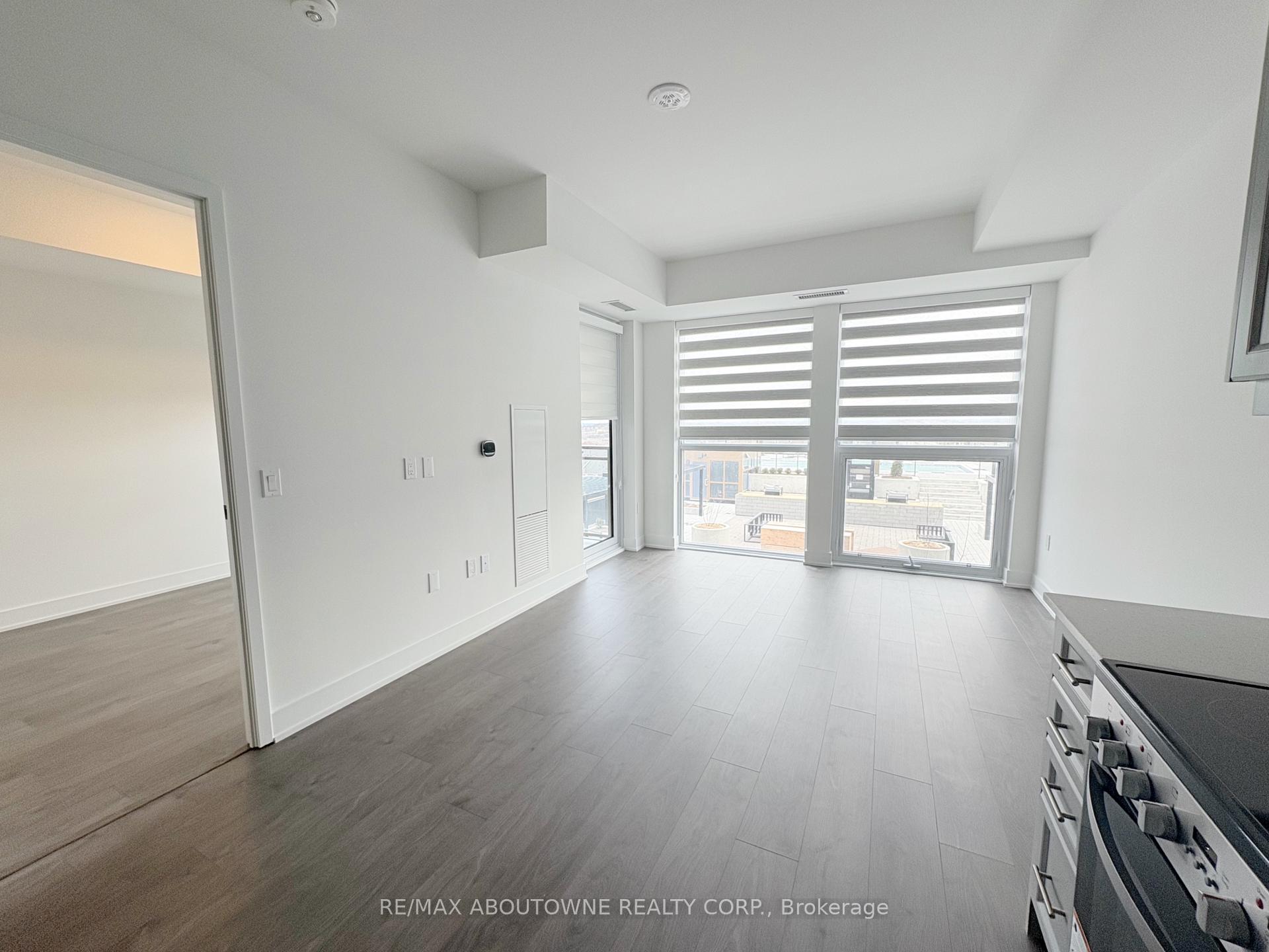 2333 Khalsa Gate 604