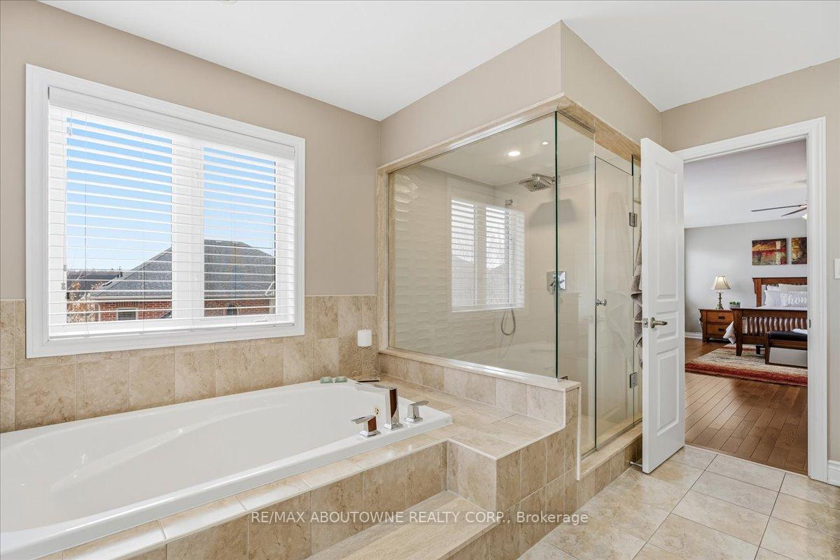 3260 Ribble Crescent