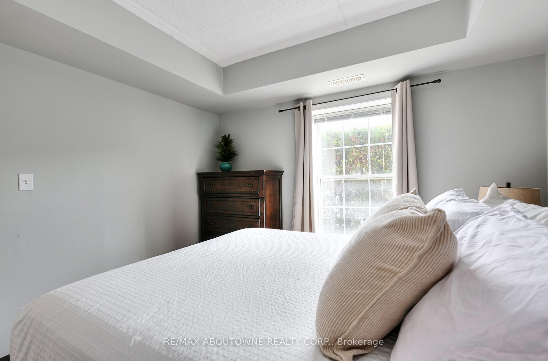 1470 Bishops Gate 104